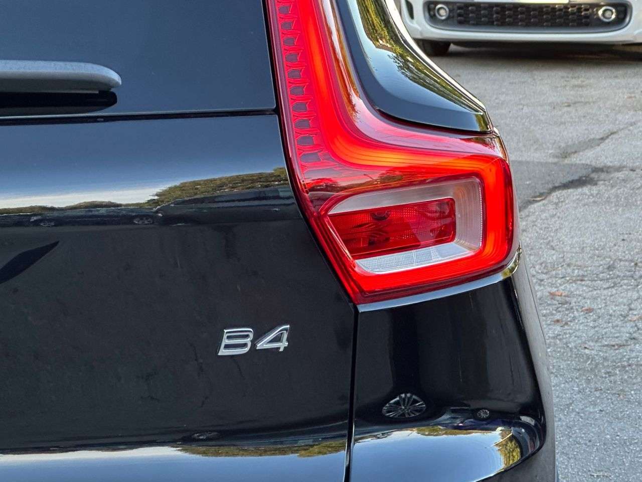 2020 VOLVO XC40 2020 VOLVO XC40