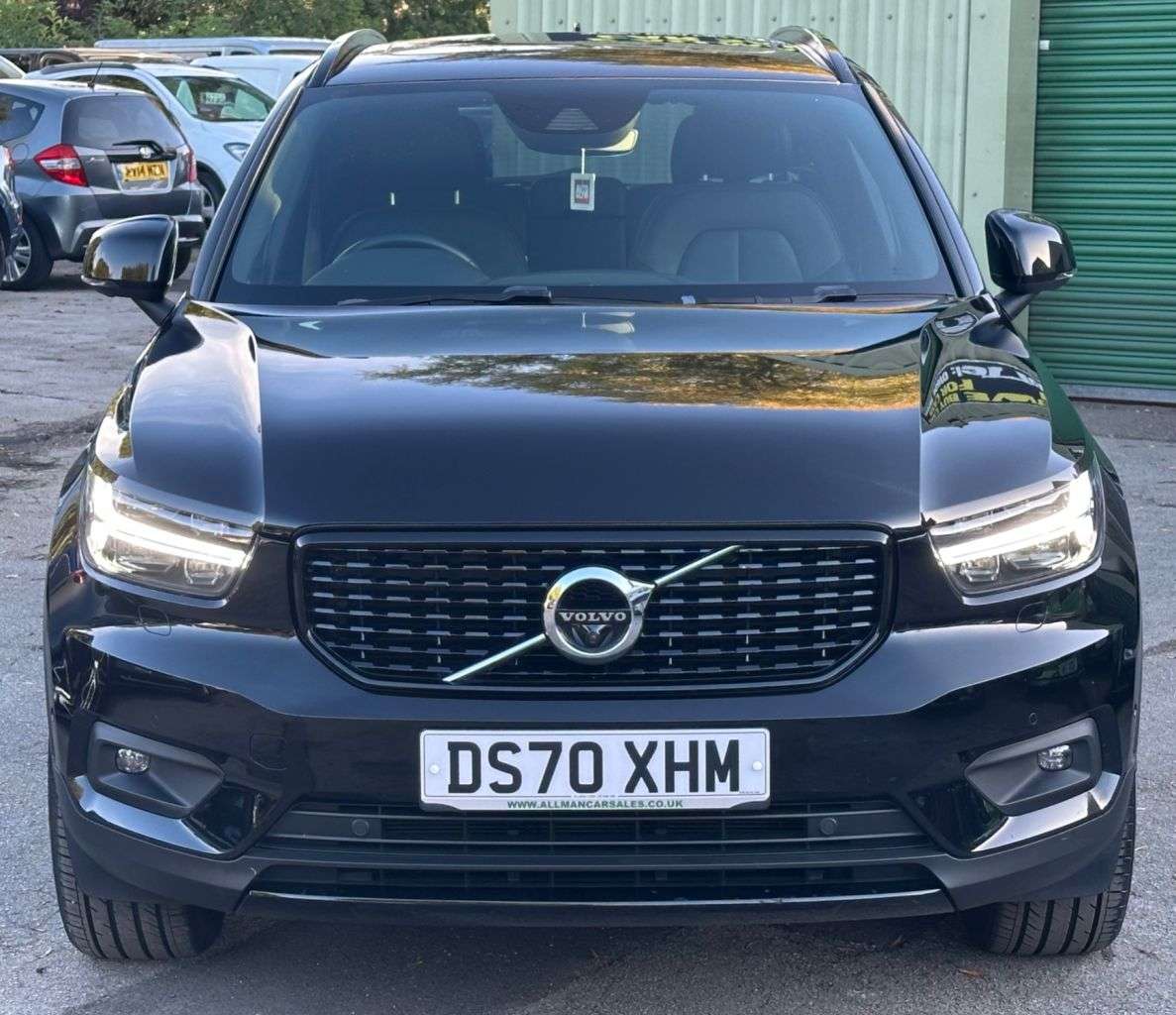 2020 VOLVO XC40 2020 VOLVO XC40