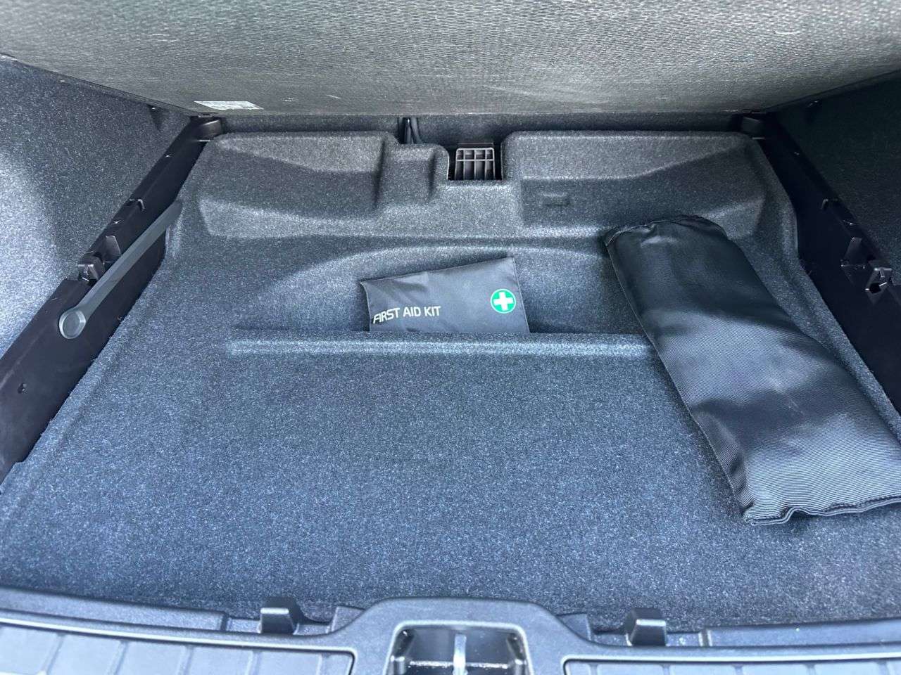 2020 VOLVO XC40 2020 VOLVO XC40
