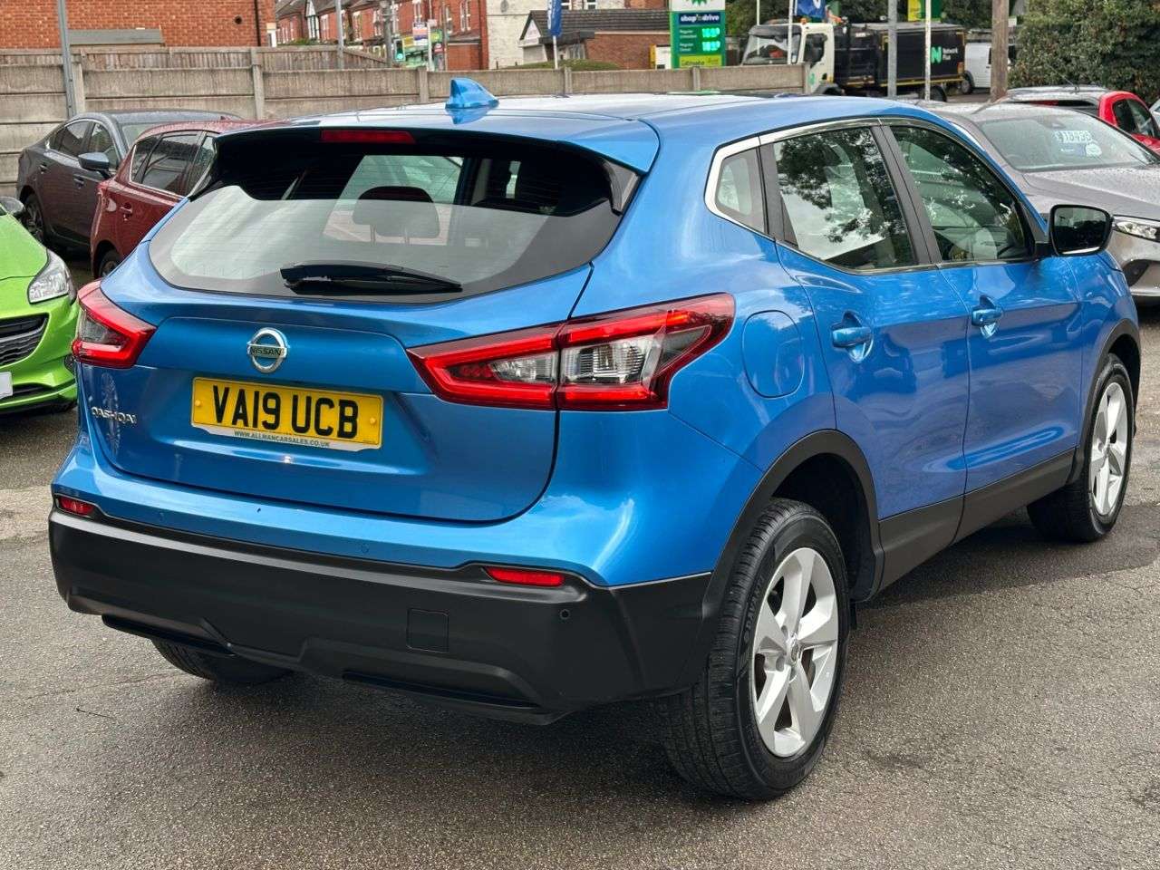 A 2019 NISSAN QASHQAI 1.5 dCi Acenta Premium SUV 5dr Diesel Manual Euro 6 (s/s) (115 ps) A 2019 NISSAN QASHQAI 1.5 dCi Acenta Premium SUV 5dr Diesel Manual Euro 6 (s/s) (115 ps)