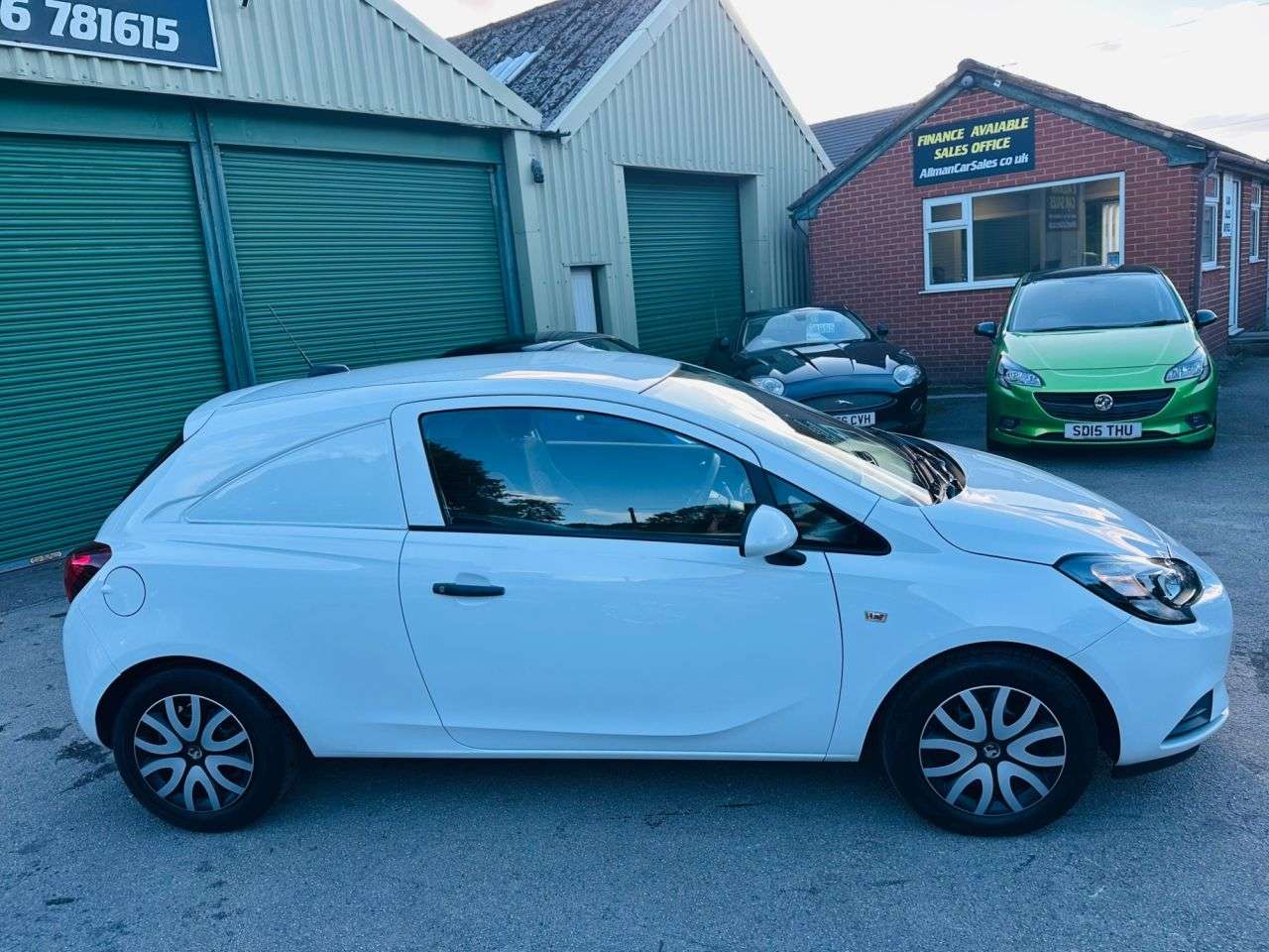 A 2018 VAUXHALL CORSA VAN 1.3 CDTi Car Derived Van 3dr Diesel Manual FWD L1 H1 (s/s) Start/Stop (104 A 2018 VAUXHALL CORSA VAN 1.3 CDTi Car Derived Van 3dr Diesel Manual FWD L1 H1 (s/s) Start/Stop (104