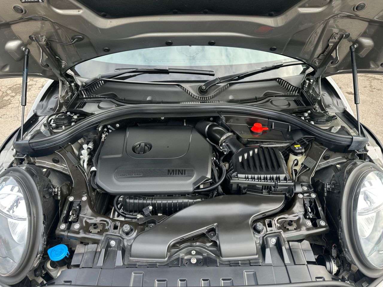 2018 MINI CLUBMAN 2018 MINI CLUBMAN