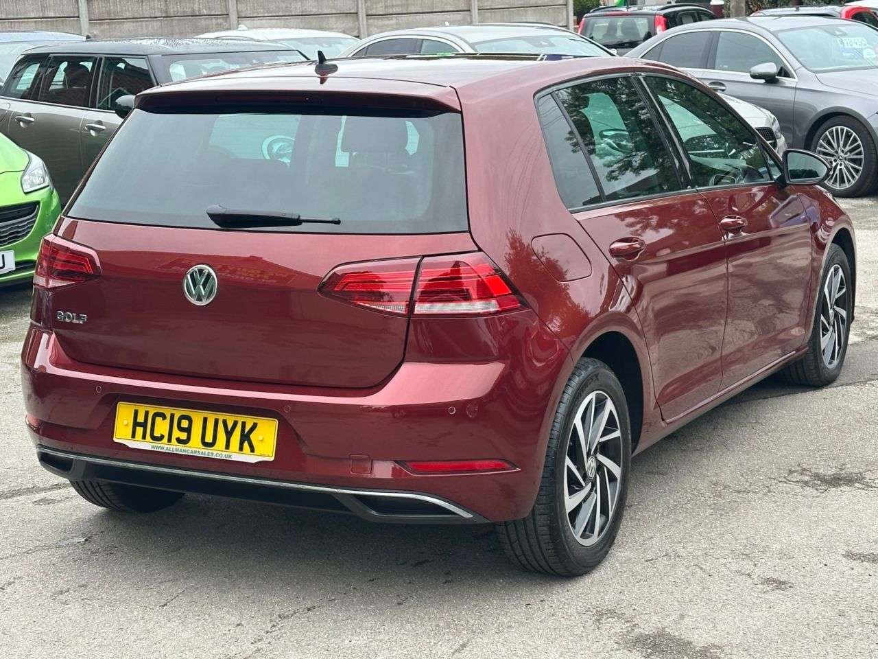 A 2019 VOLKSWAGEN GOLF 1.6 TDI Match Hatchback 5dr Diesel DSG Euro 6 (s/s) (115 ps) A 2019 VOLKSWAGEN GOLF 1.6 TDI Match Hatchback 5dr Diesel DSG Euro 6 (s/s) (115 ps)