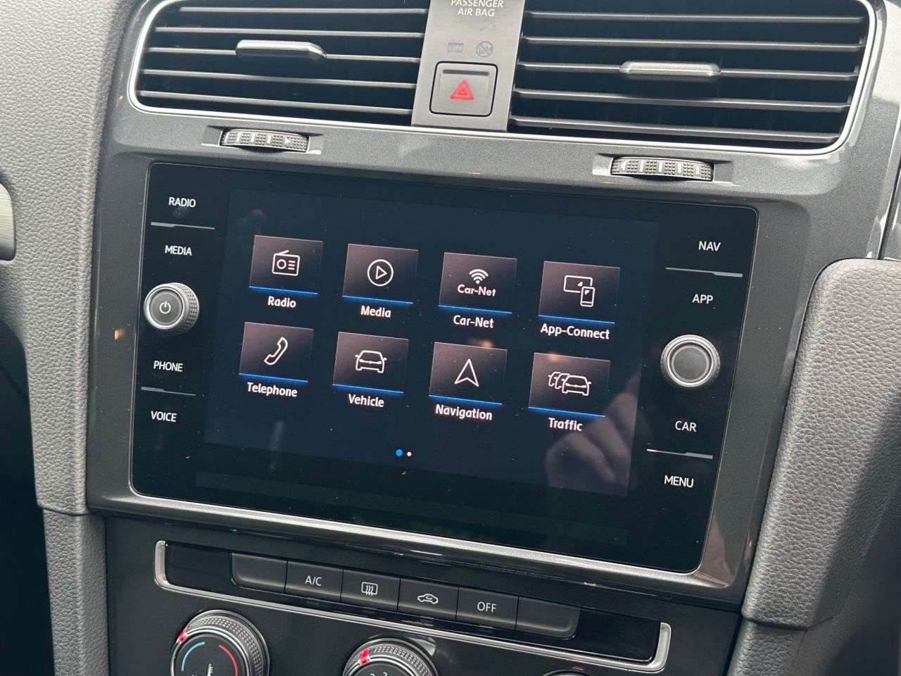 2019 VOLKSWAGEN GOLF 2019 VOLKSWAGEN GOLF