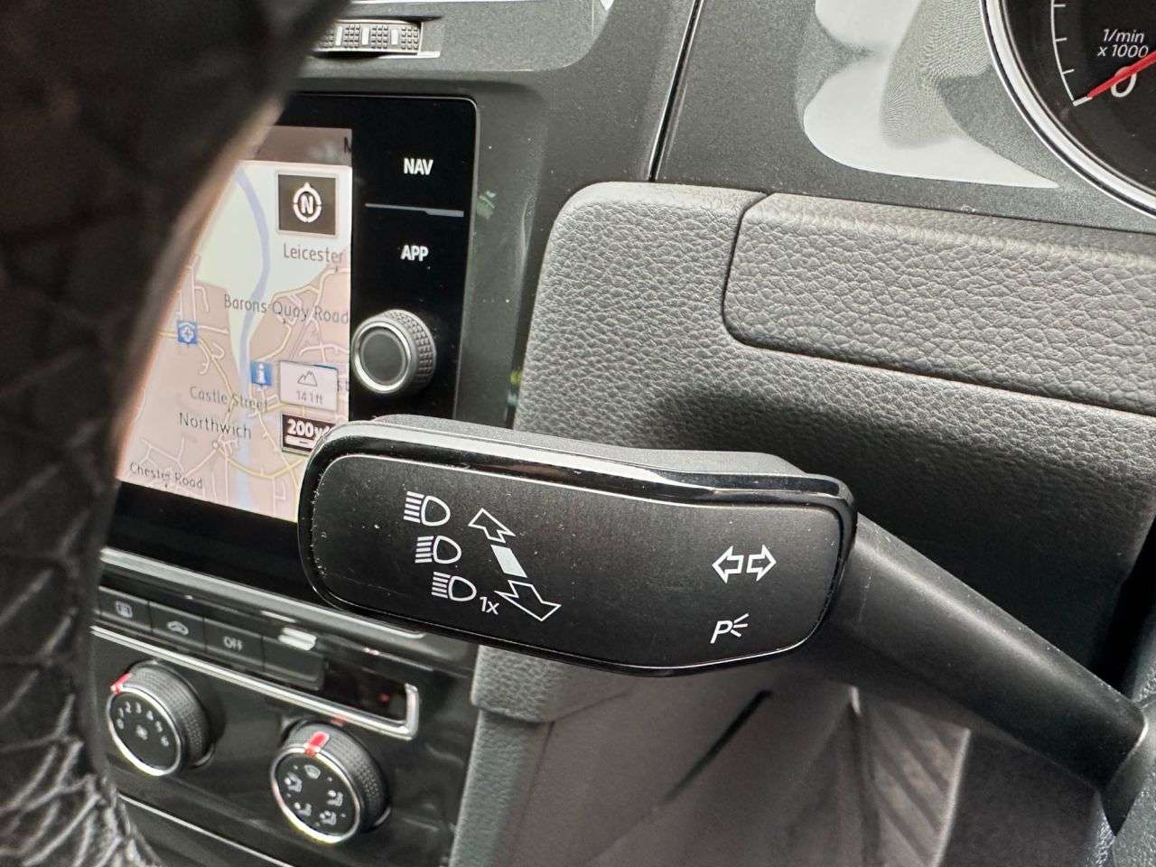 2019 VOLKSWAGEN GOLF 2019 VOLKSWAGEN GOLF