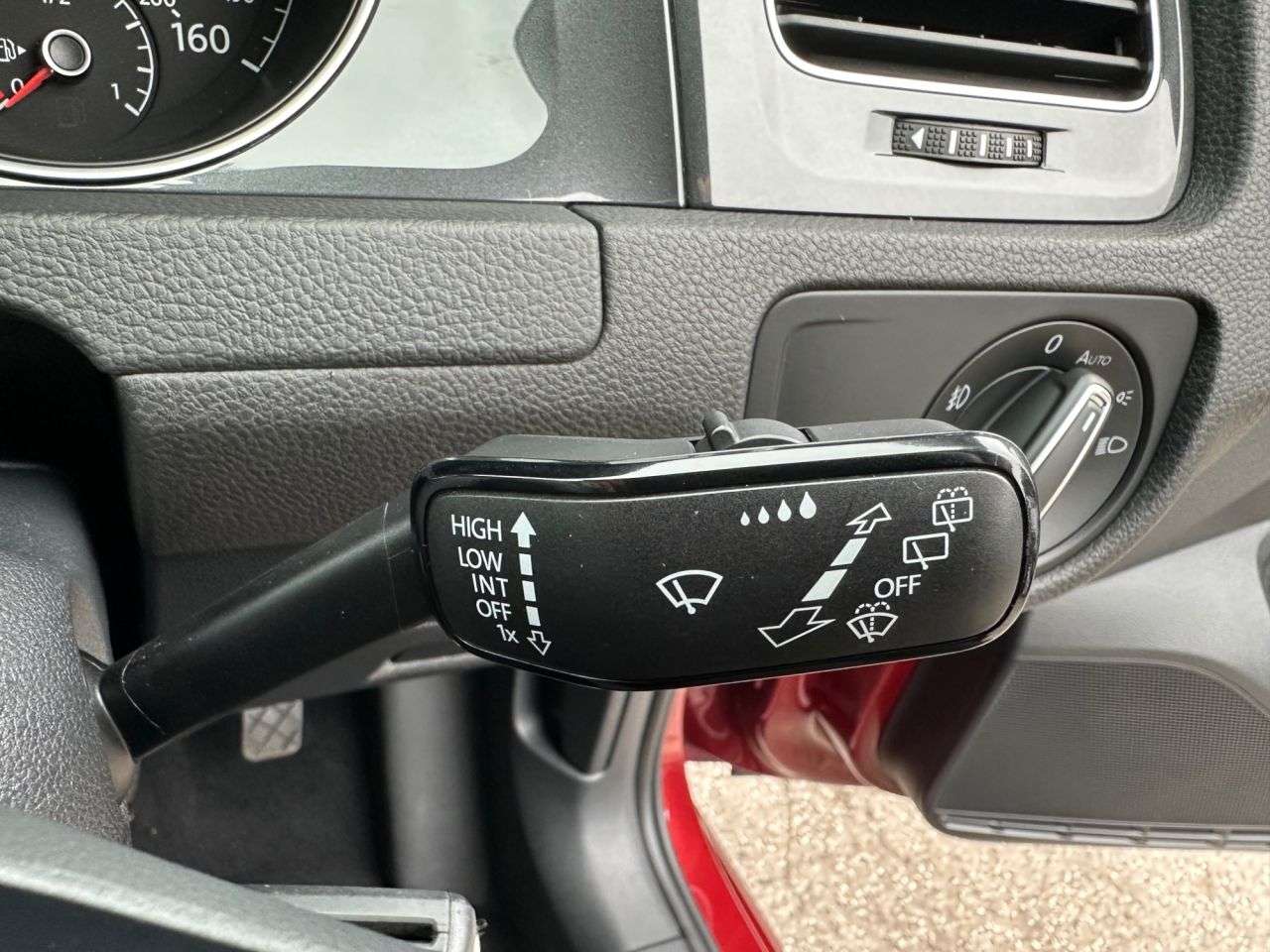 2019 VOLKSWAGEN GOLF 2019 VOLKSWAGEN GOLF