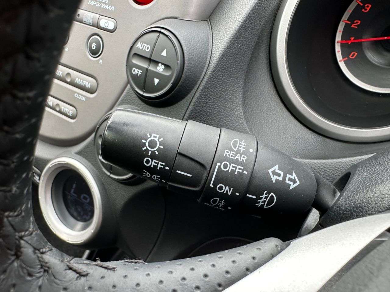 2011 HONDA JAZZ 2011 HONDA JAZZ