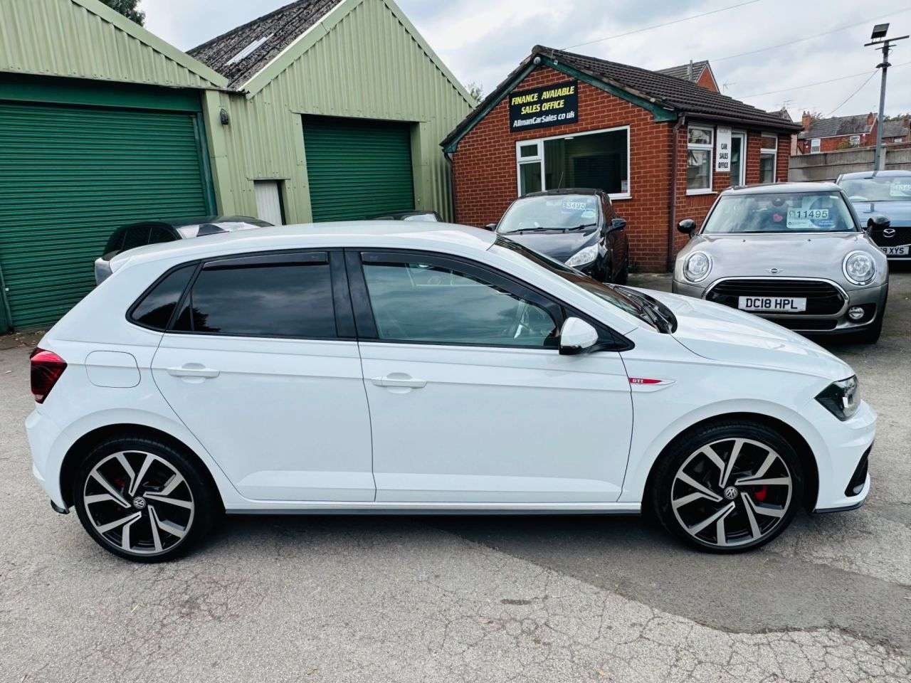 2019 VOLKSWAGEN POLO 2019 VOLKSWAGEN POLO