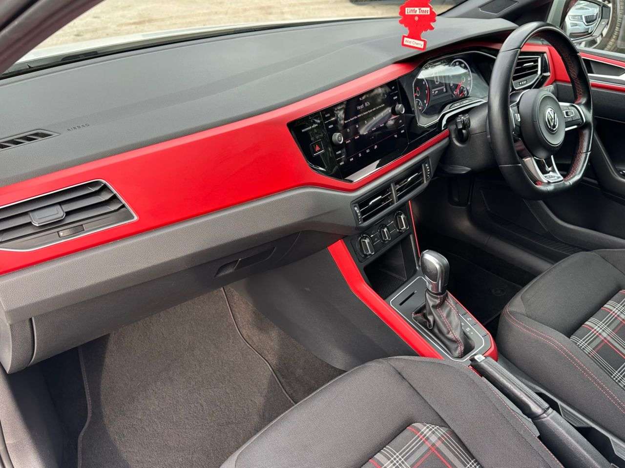 2019 VOLKSWAGEN POLO 2019 VOLKSWAGEN POLO