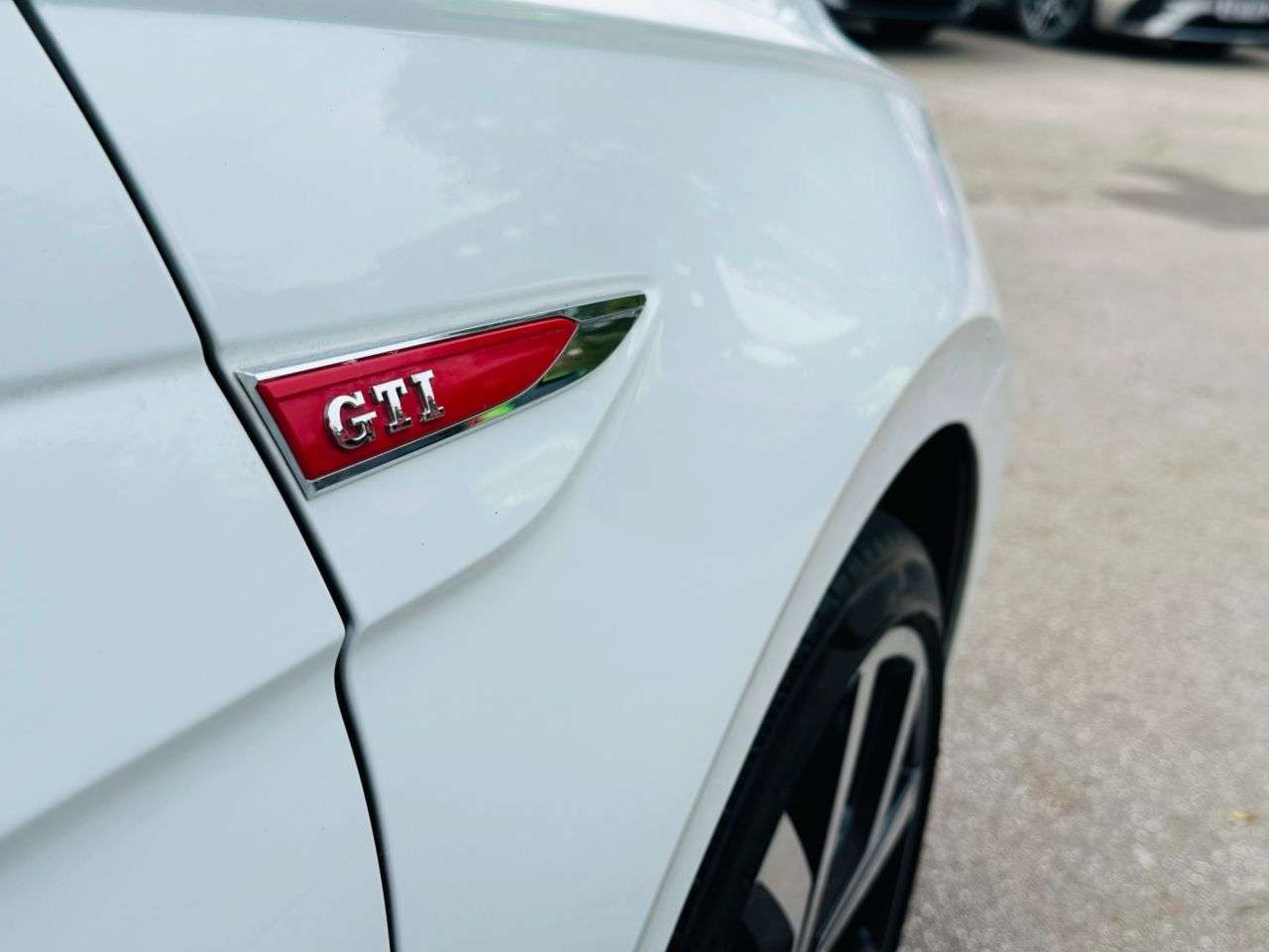 2019 VOLKSWAGEN POLO 2019 VOLKSWAGEN POLO