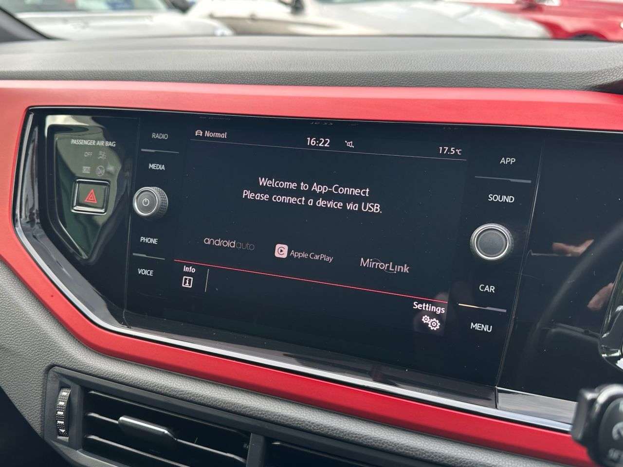 2019 VOLKSWAGEN POLO 2019 VOLKSWAGEN POLO