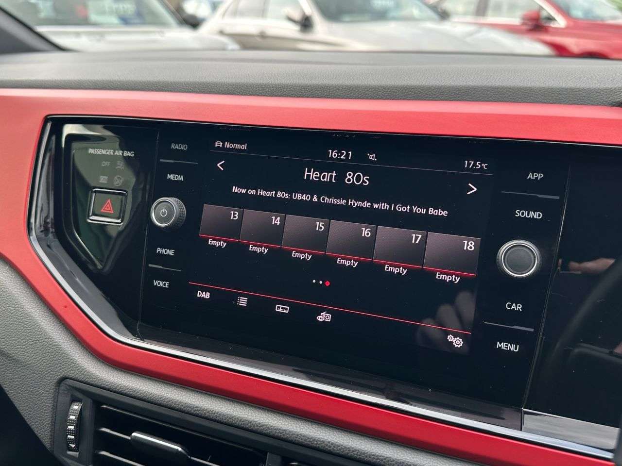 2019 VOLKSWAGEN POLO 2019 VOLKSWAGEN POLO
