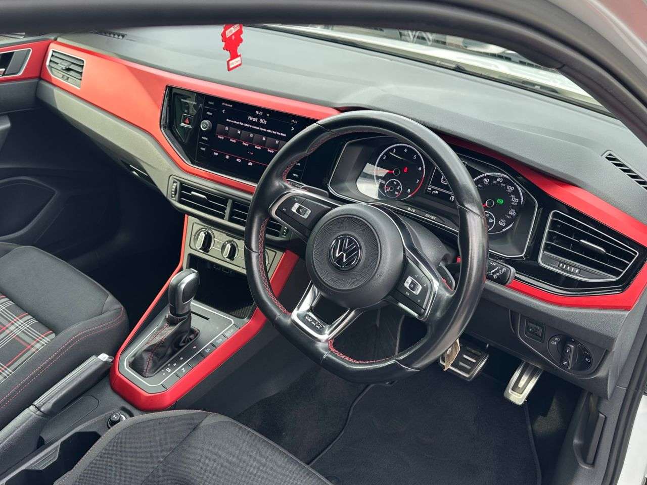 2019 VOLKSWAGEN POLO 2019 VOLKSWAGEN POLO
