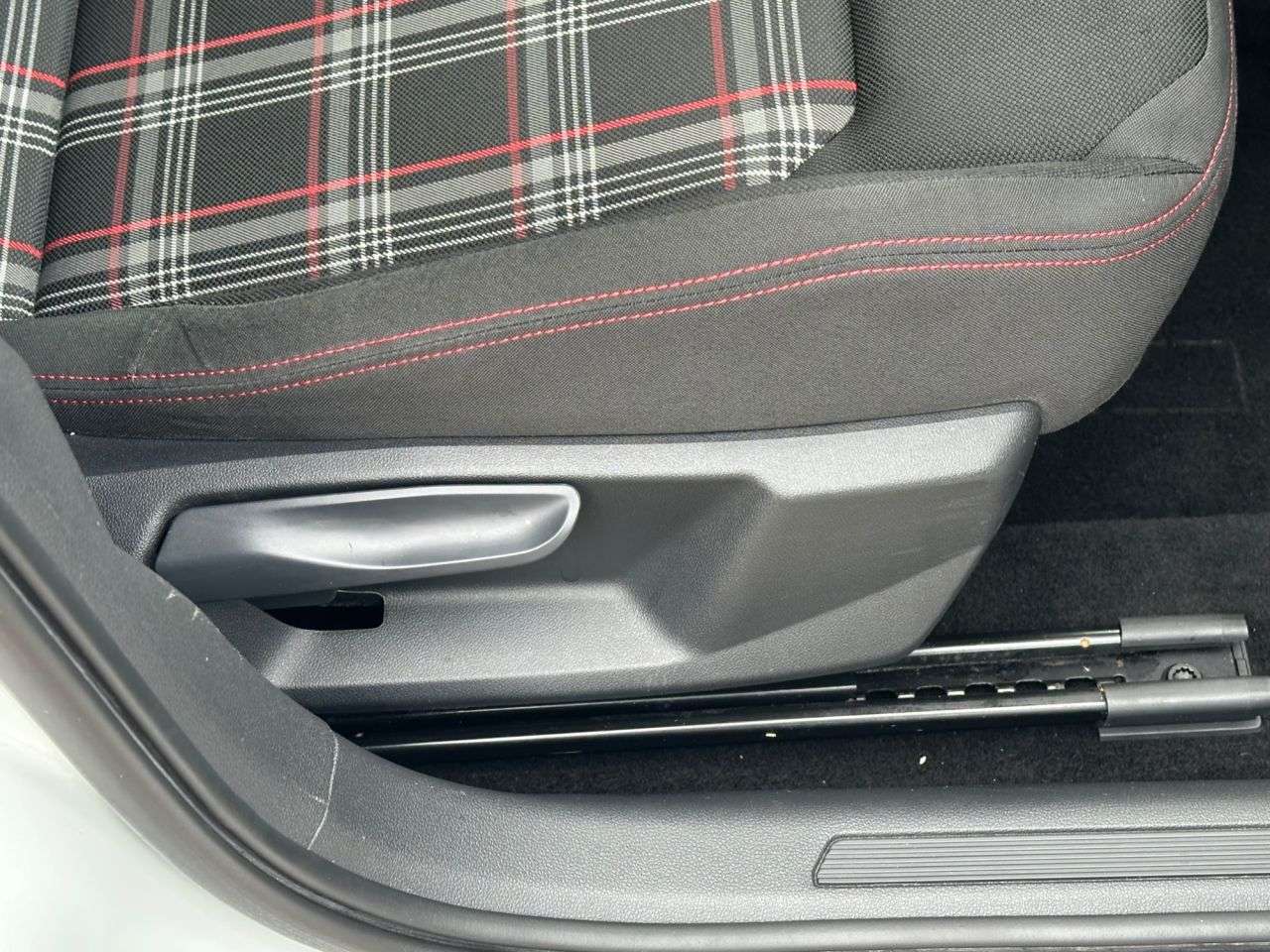 2019 VOLKSWAGEN POLO 2019 VOLKSWAGEN POLO