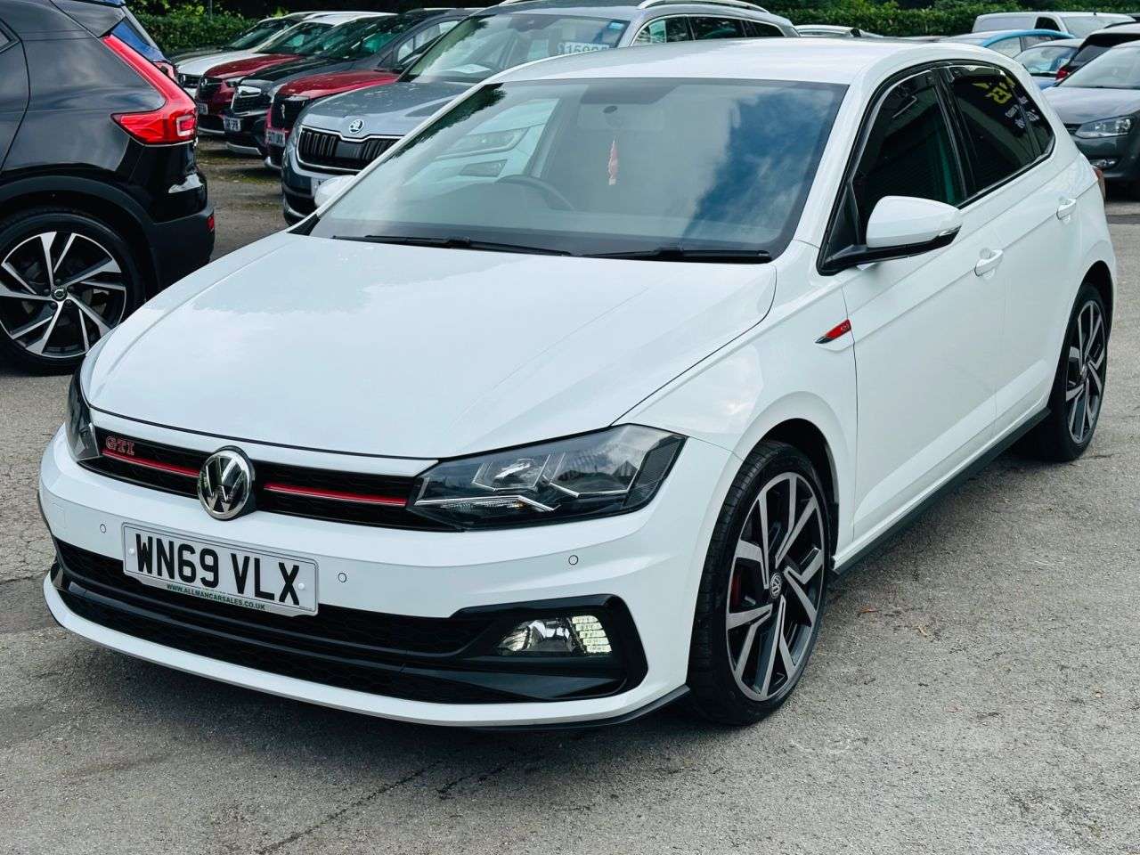 2019 VOLKSWAGEN POLO 2019 VOLKSWAGEN POLO