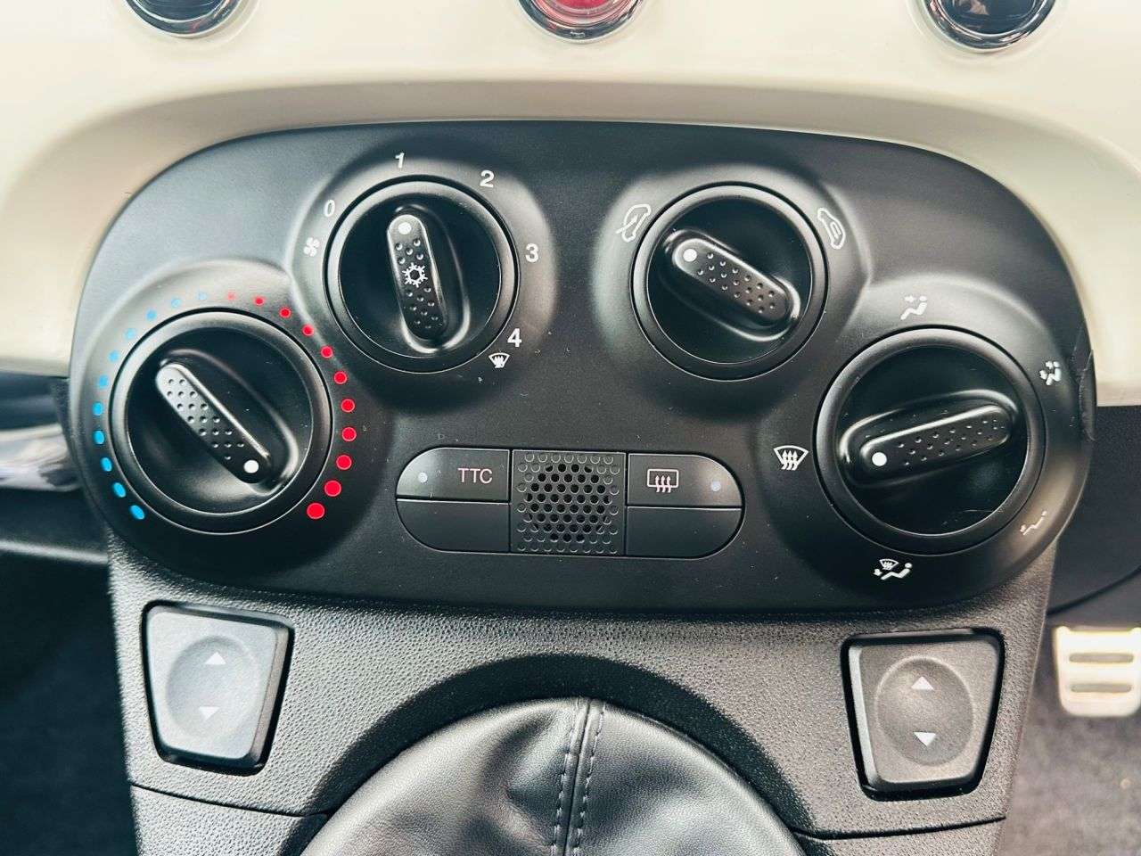 2010 ABARTH 500 2010 ABARTH 500