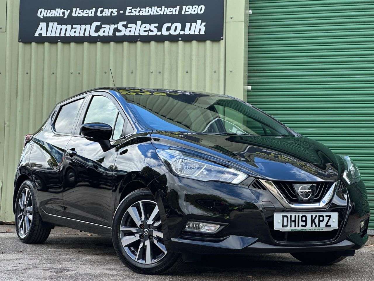 A 2019 NISSAN MICRA 1.0 IG-T N-Connecta Hatchback 5dr Petrol Manual Euro 6 (s/s) (100 ps) A 2019 NISSAN MICRA 1.0 IG-T N-Connecta Hatchback 5dr Petrol Manual Euro 6 (s/s) (100 ps)