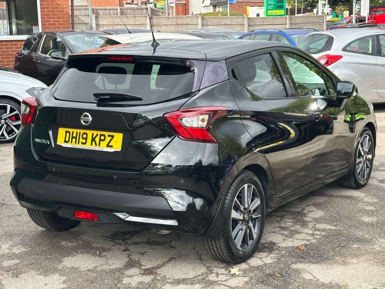 A 2019 NISSAN MICRA 1.0 IG-T N-Connecta Hatchback 5dr Petrol Manual Euro 6 (s/s) (100 ps) A 2019 NISSAN MICRA 1.0 IG-T N-Connecta Hatchback 5dr Petrol Manual Euro 6 (s/s) (100 ps)