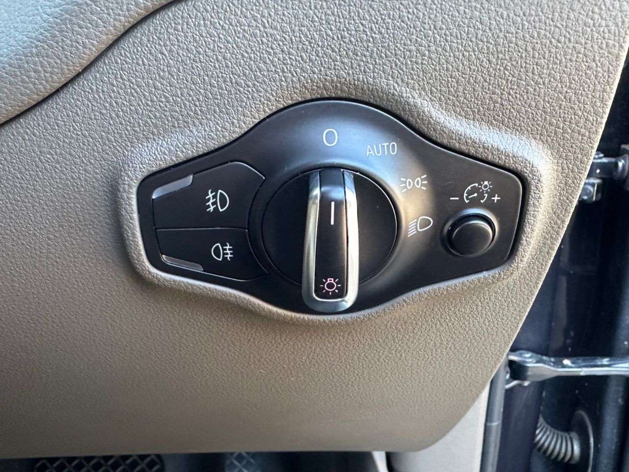 2016 AUDI Q5 2016 AUDI Q5