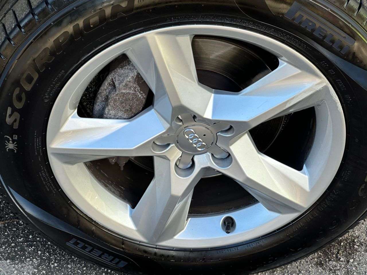 2016 AUDI Q5 2016 AUDI Q5