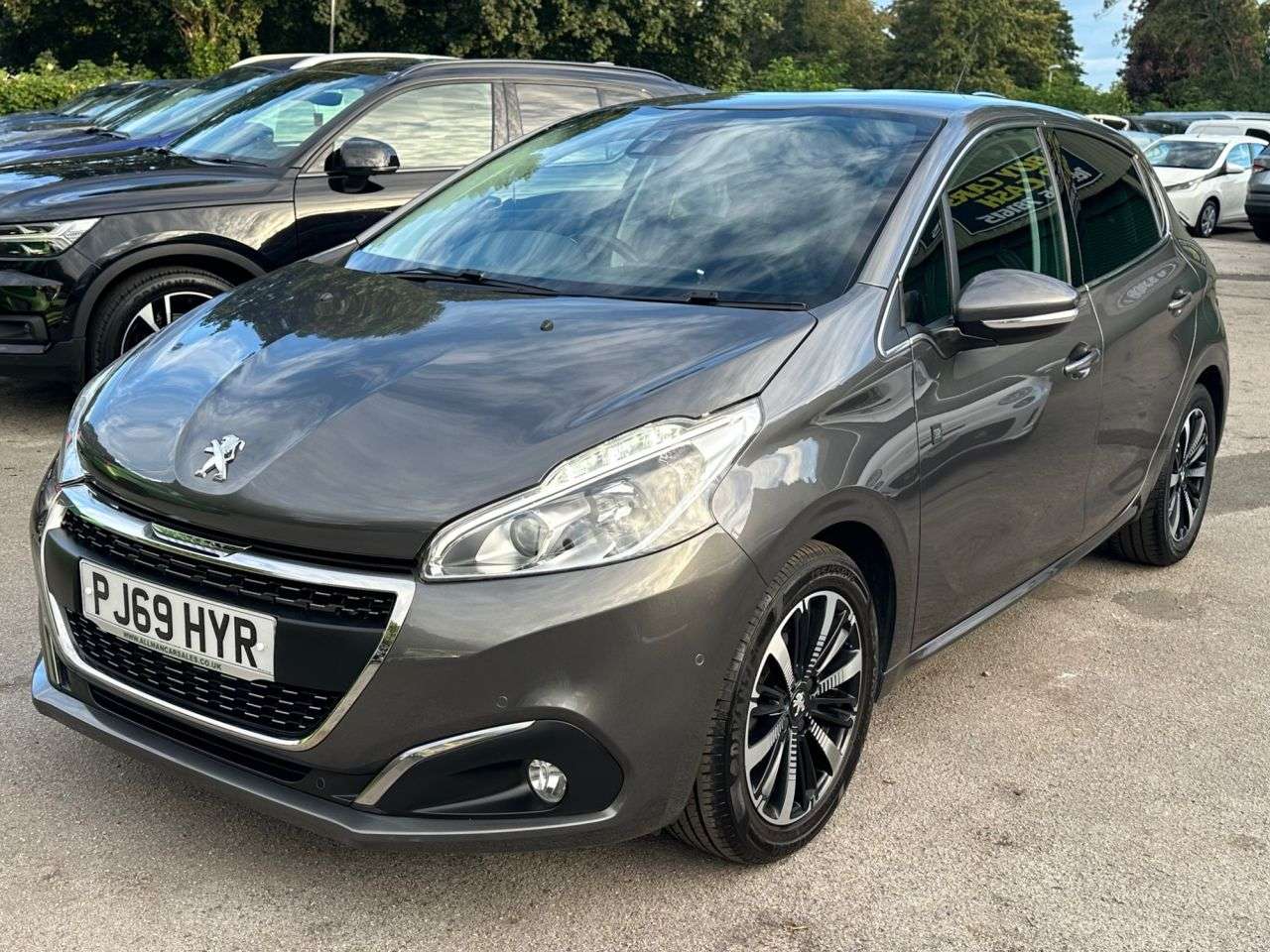2019 PEUGEOT 208 2019 PEUGEOT 208