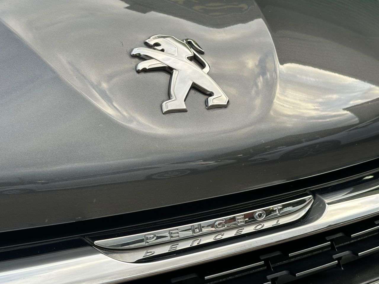 2019 PEUGEOT 208 2019 PEUGEOT 208