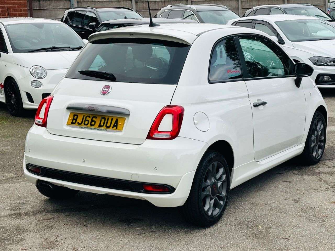 A 2016 FIAT 500 1.2 S Hatchback 3dr Petrol Manual Euro 6 (s/s) (69 bhp) A 2016 FIAT 500 1.2 S Hatchback 3dr Petrol Manual Euro 6 (s/s) (69 bhp)