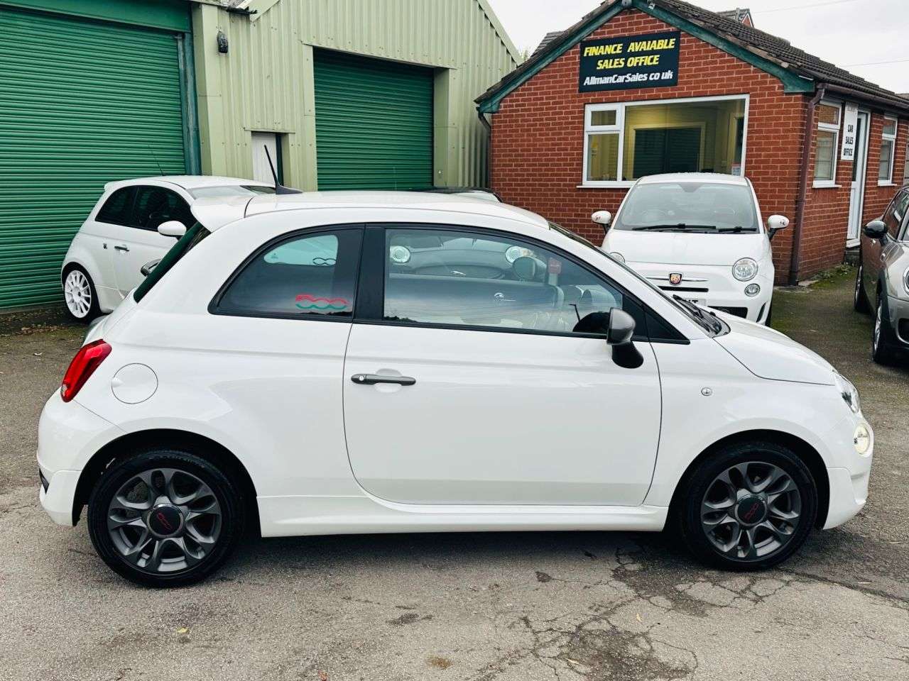 2016 FIAT 500 2016 FIAT 500
