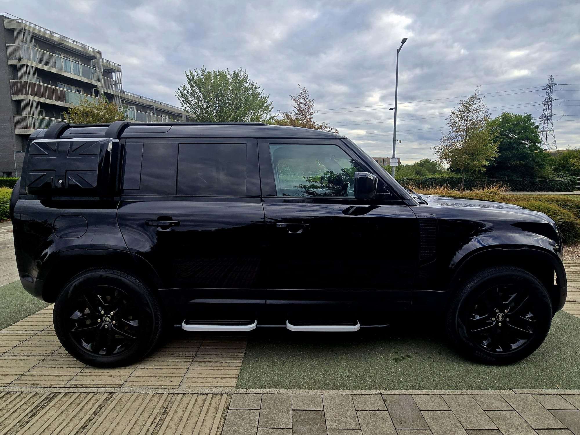 2020 LAND ROVER DEFENDER 110 2020 LAND ROVER DEFENDER 110