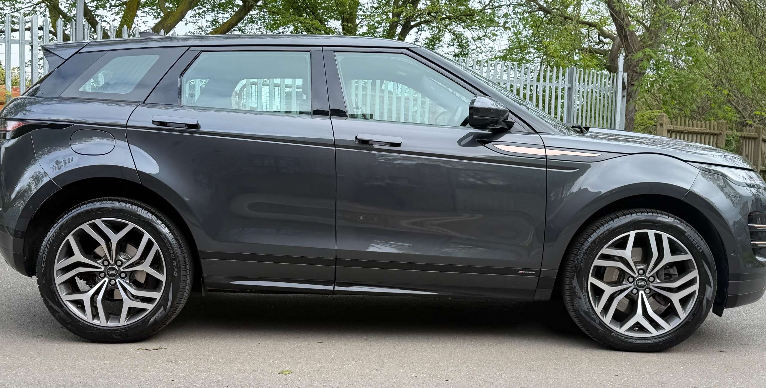 2020 LAND ROVER RANGE ROVER EVOQUE 2020 LAND ROVER RANGE ROVER EVOQUE