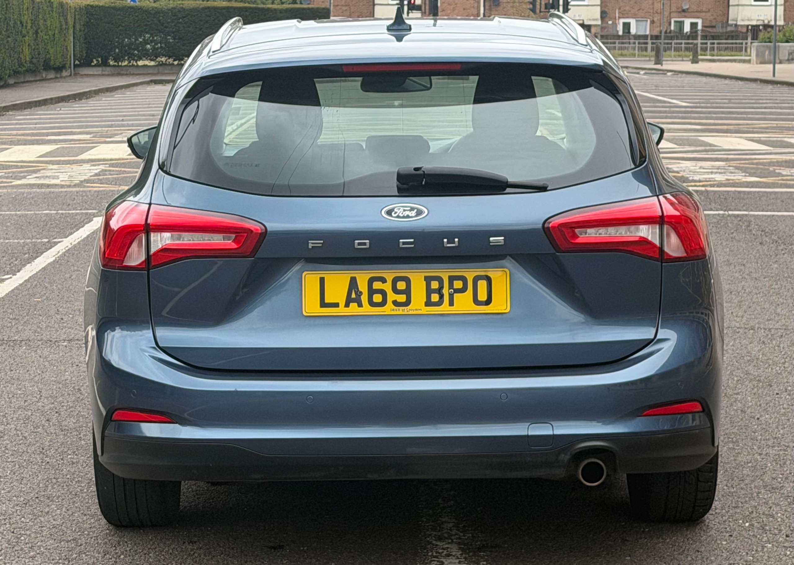 A 2019 FORD FOCUS 1.0T EcoBoost Titanium Estate 5dr Petrol Auto Euro 6 (s/s) (125 ps) A 2019 FORD FOCUS 1.0T EcoBoost Titanium Estate 5dr Petrol Auto Euro 6 (s/s) (125 ps)