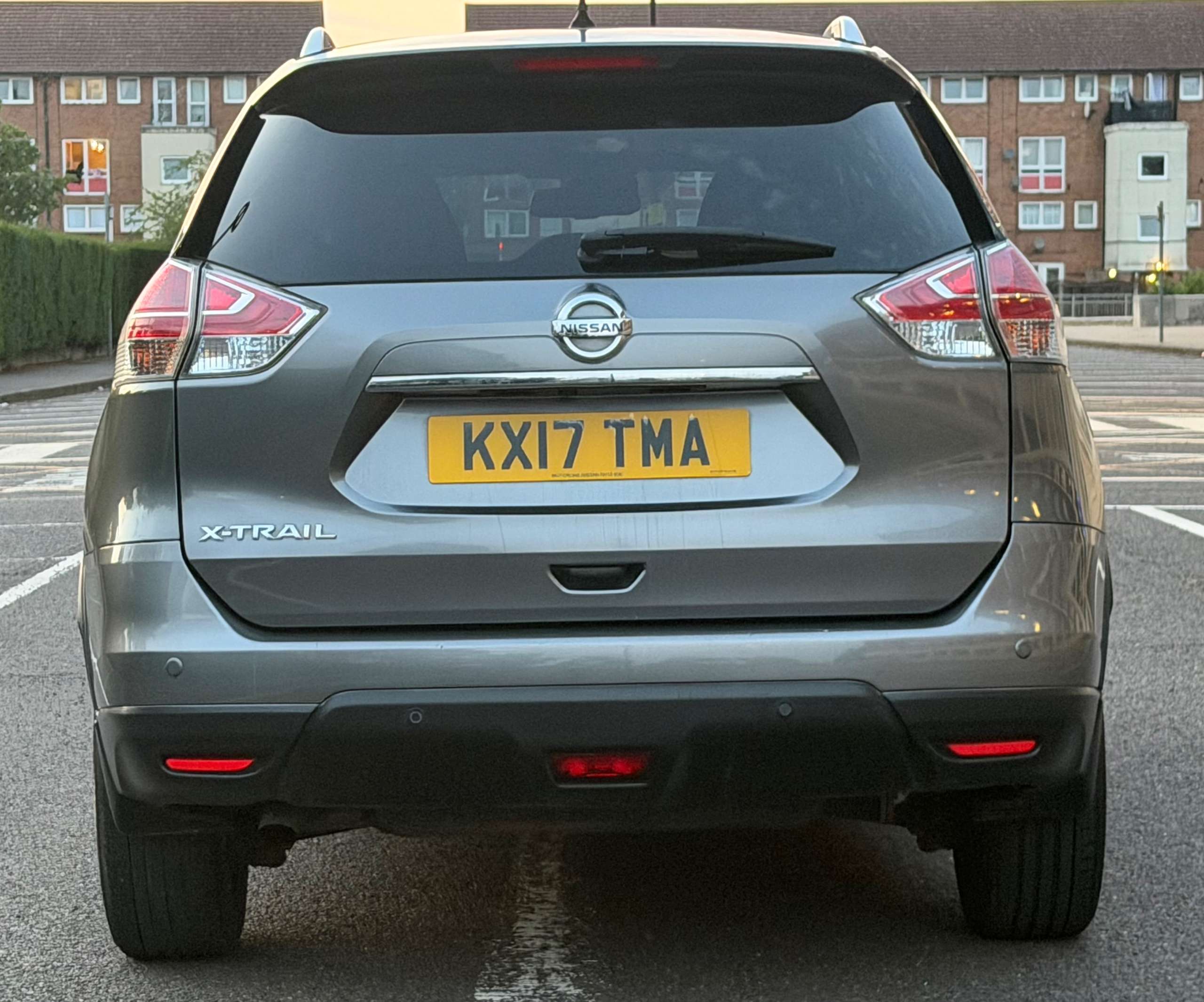 A 2017 NISSAN X-TRAIL 1.6 dCi N-Vision SUV 5dr Diesel XTRON Euro 6 (s/s) (130 ps) A 2017 NISSAN X-TRAIL 1.6 dCi N-Vision SUV 5dr Diesel XTRON Euro 6 (s/s) (130 ps)