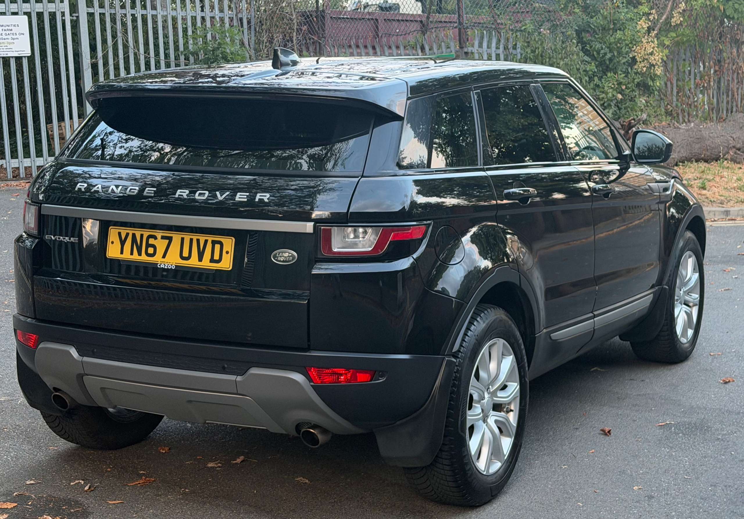 2017 LAND ROVER RANGE ROVER EVOQUE 2017 LAND ROVER RANGE ROVER EVOQUE