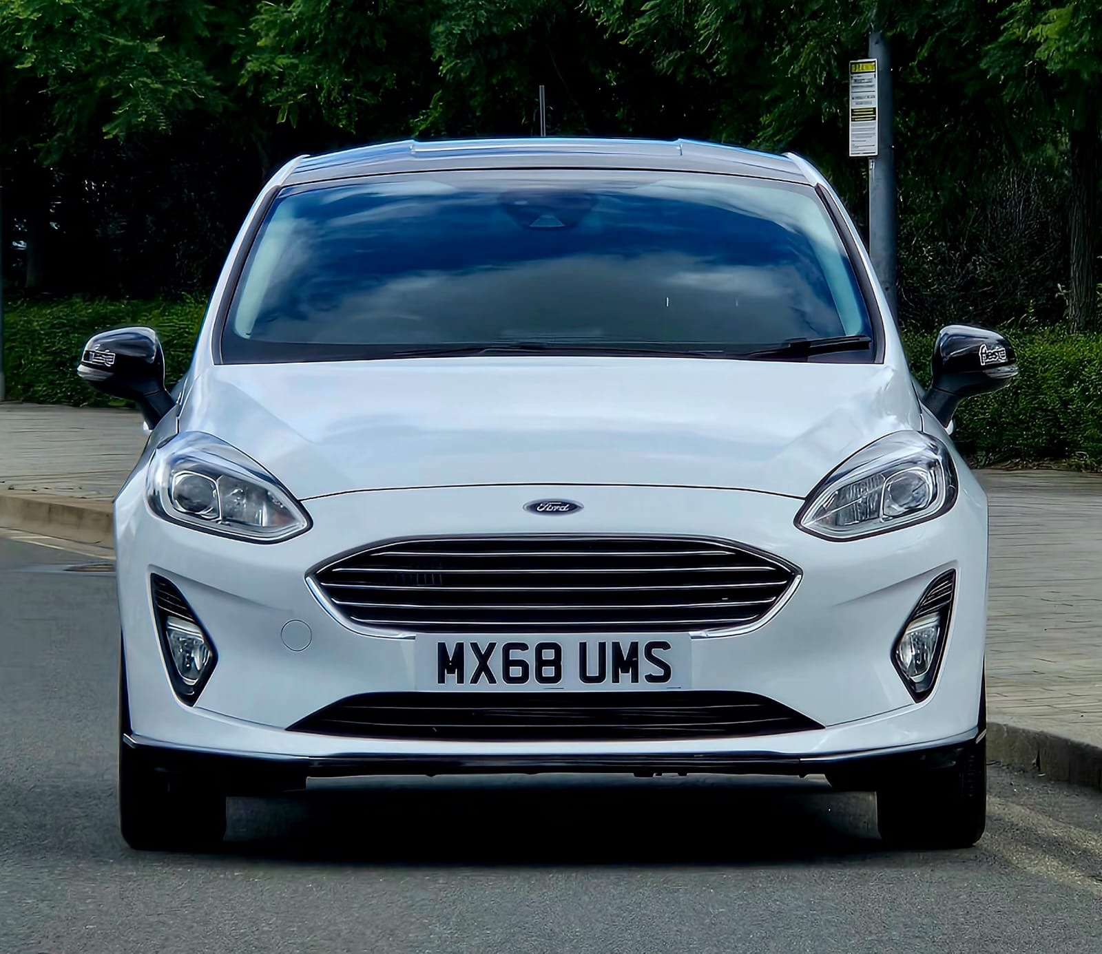 A 2019 FORD FIESTA 1.0T EcoBoost GPF Zetec Hatchback 5dr Petrol Auto Euro 6 (s/s) (100 ps) A 2019 FORD FIESTA 1.0T EcoBoost GPF Zetec Hatchback 5dr Petrol Auto Euro 6 (s/s) (100 ps)