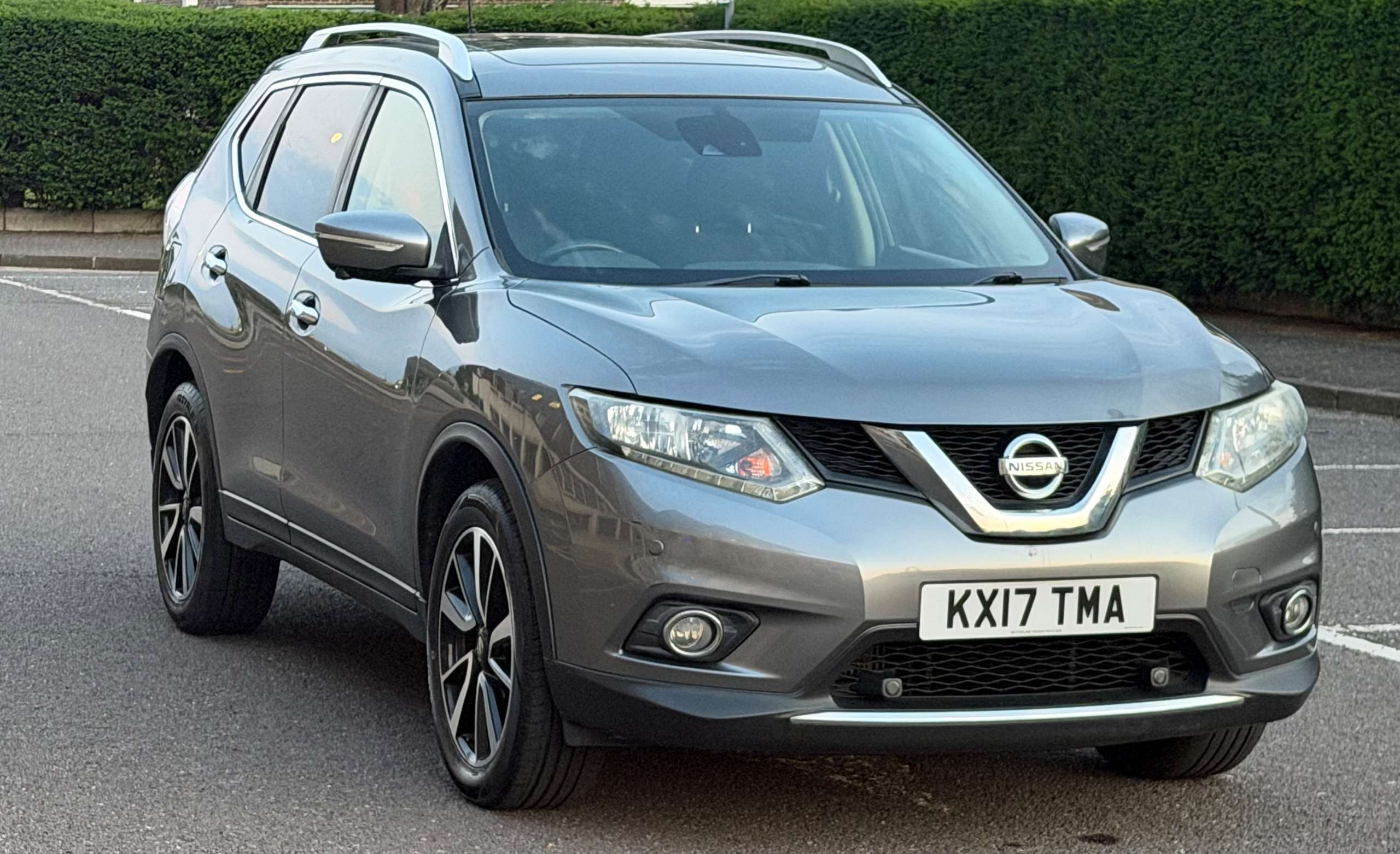 A 2017 NISSAN X-TRAIL 1.6 dCi N-Vision SUV 5dr Diesel XTRON Euro 6 (s/s) (130 ps) A 2017 NISSAN X-TRAIL 1.6 dCi N-Vision SUV 5dr Diesel XTRON Euro 6 (s/s) (130 ps)