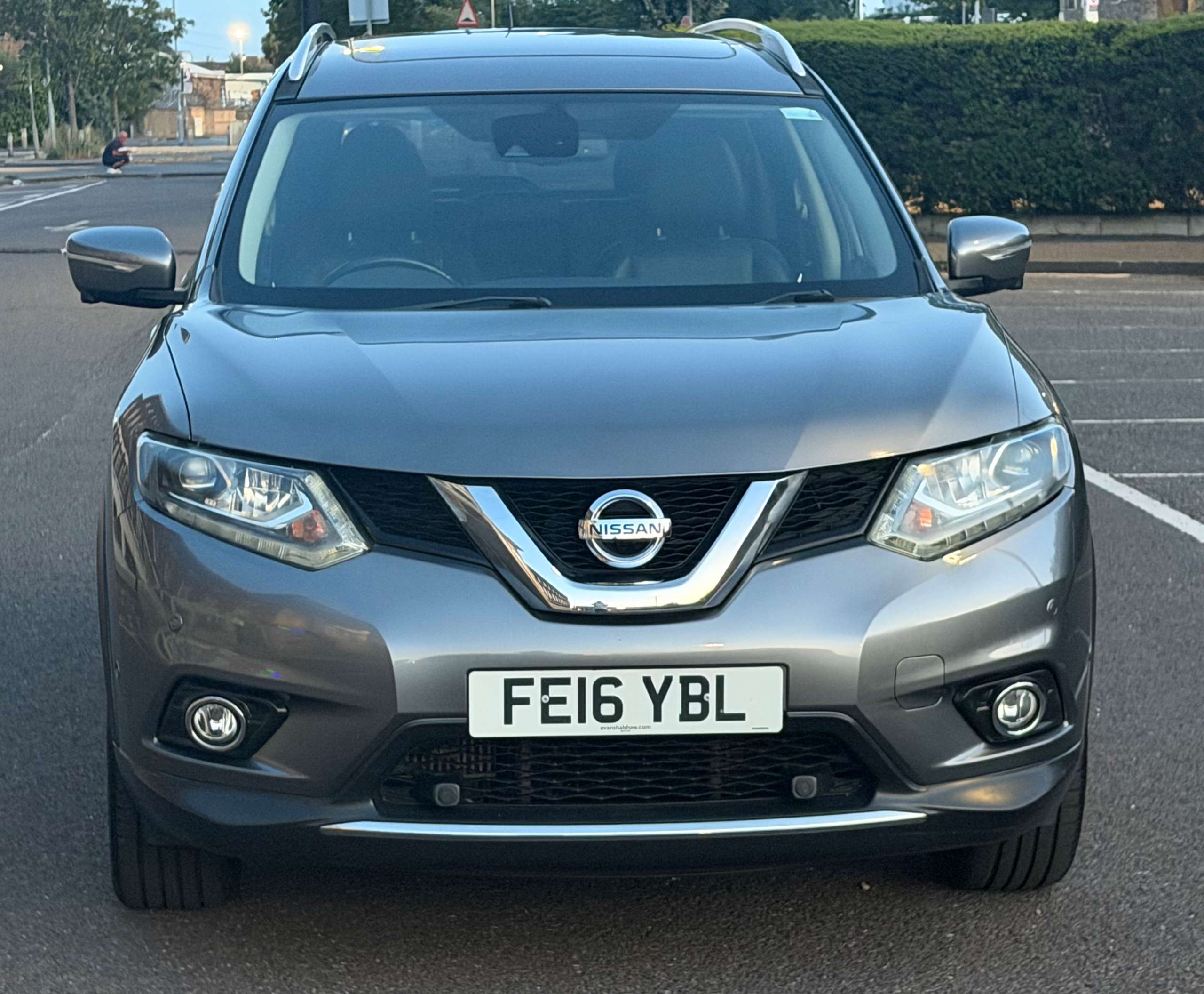 A 2016 NISSAN X-TRAIL 1.6 dCi Tekna SUV 5dr Diesel XTRON Euro 6 (s/s) (130 ps) A 2016 NISSAN X-TRAIL 1.6 dCi Tekna SUV 5dr Diesel XTRON Euro 6 (s/s) (130 ps)