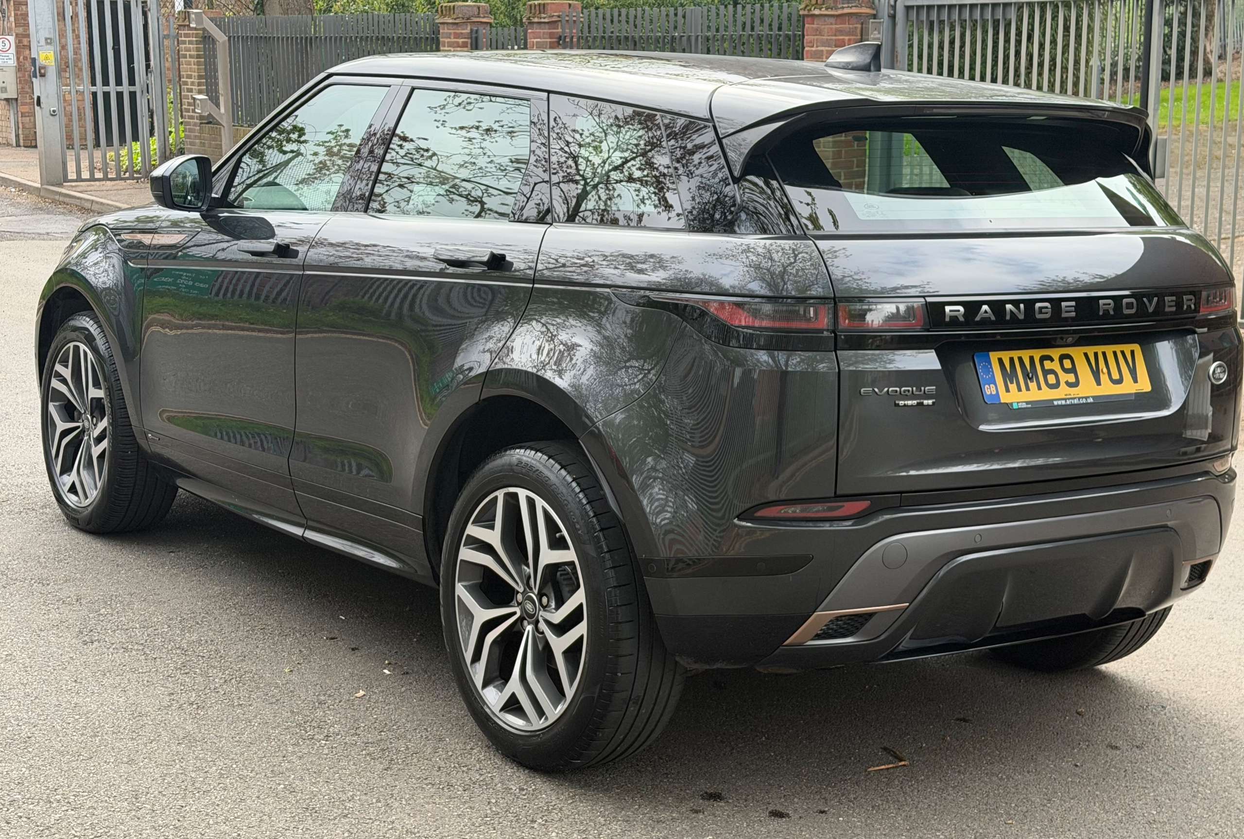 2020 LAND ROVER RANGE ROVER EVOQUE 2020 LAND ROVER RANGE ROVER EVOQUE