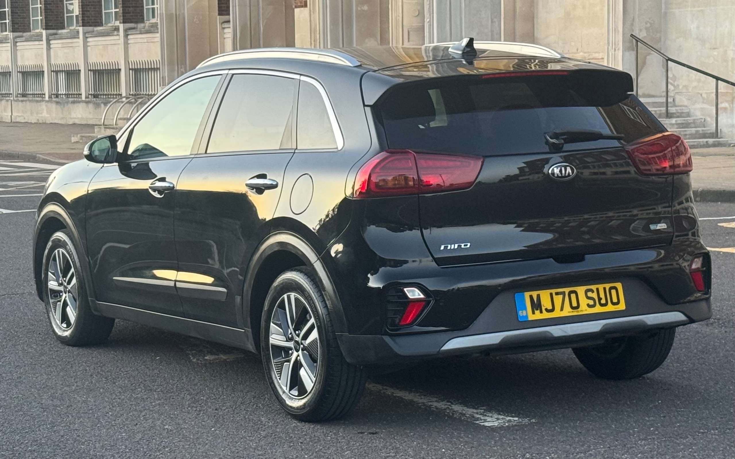 2020 KIA NIRO 2020 KIA NIRO