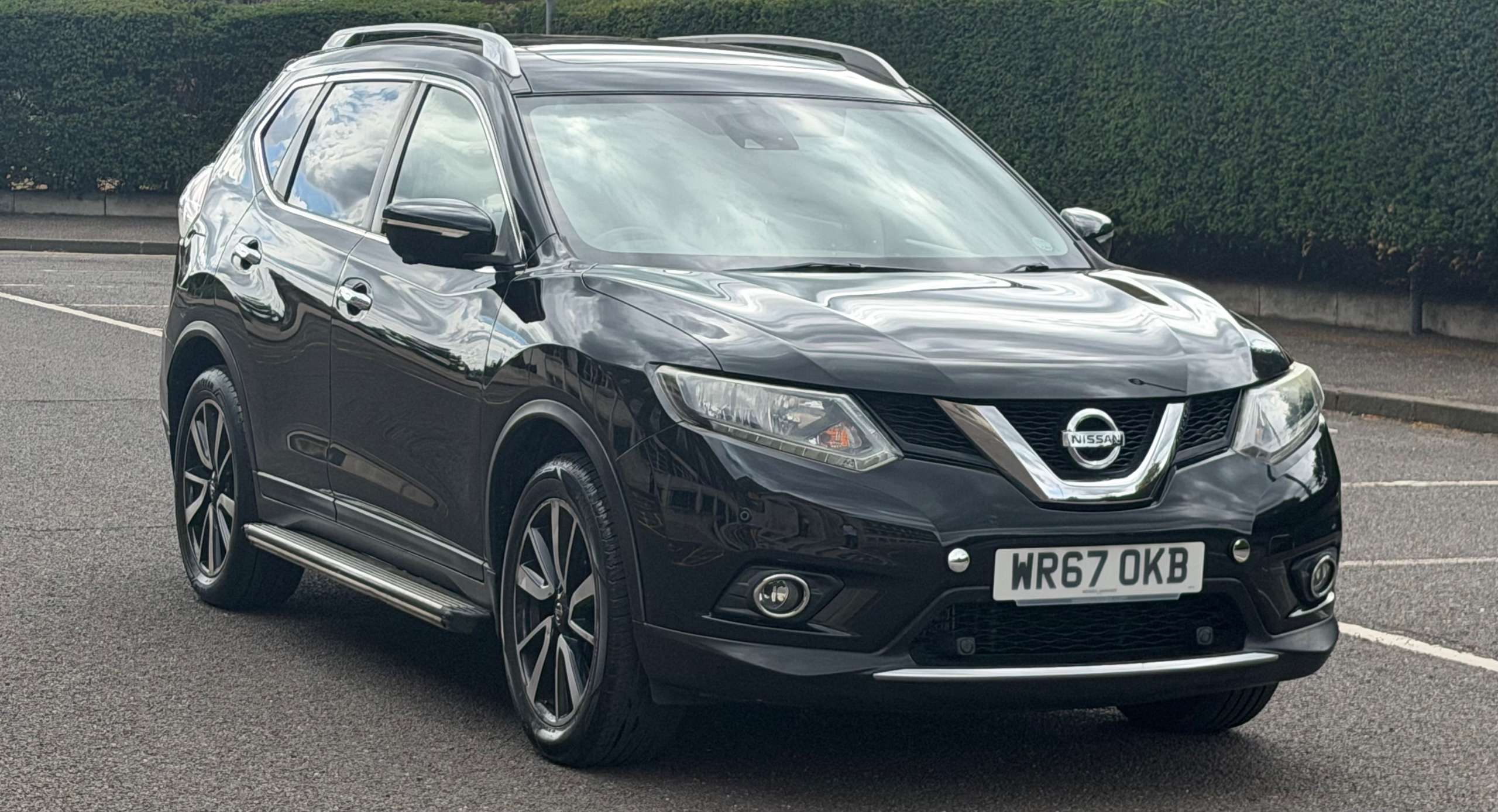 A 2017 NISSAN X-TRAIL A 2017 NISSAN X-TRAIL