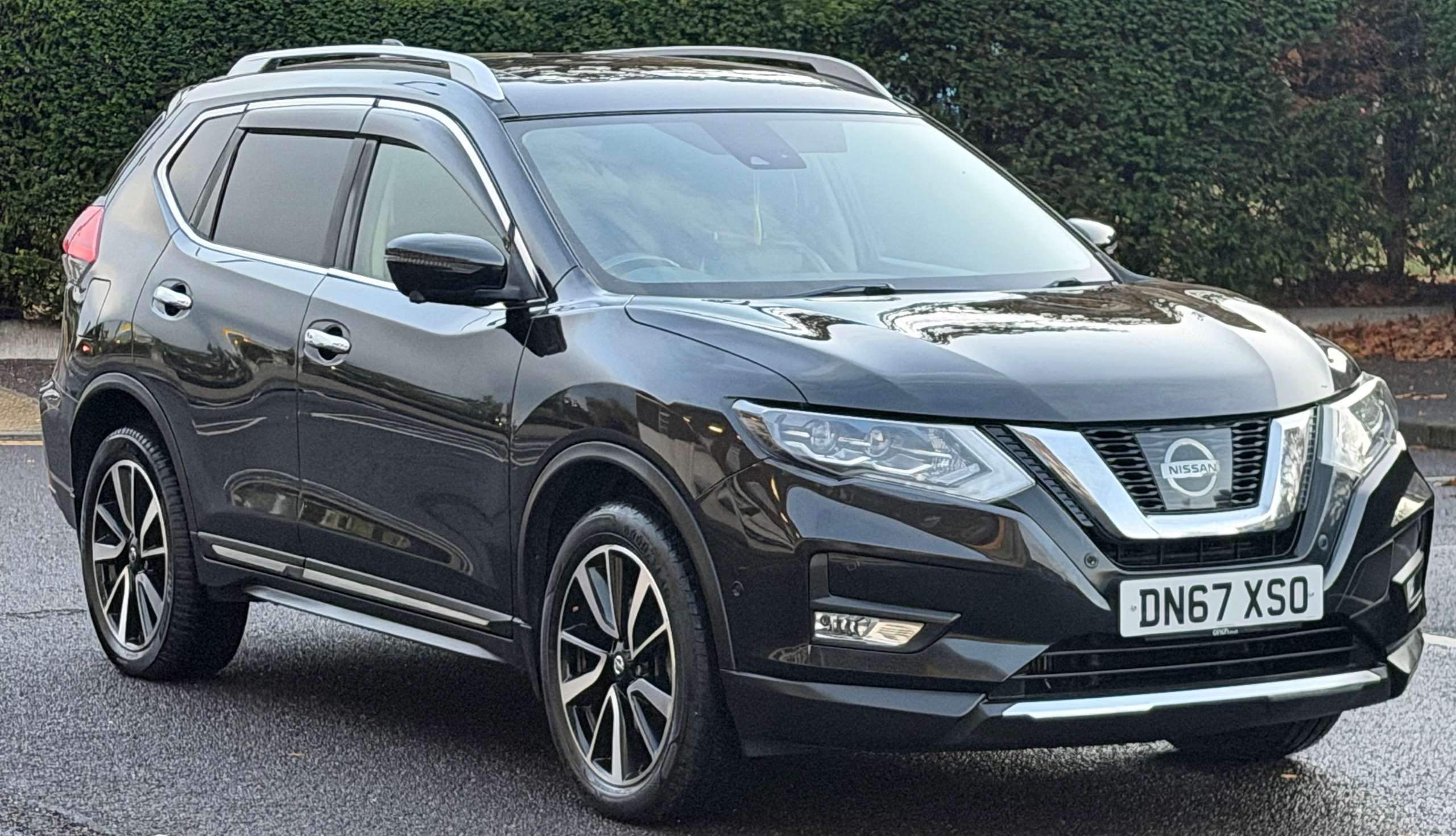 A 2018 NISSAN X-TRAIL 2.0 dCi Tekna SUV 5dr Diesel XTRON 4WD Euro 6 (s/s) (177 ps) A 2018 NISSAN X-TRAIL 2.0 dCi Tekna SUV 5dr Diesel XTRON 4WD Euro 6 (s/s) (177 ps)