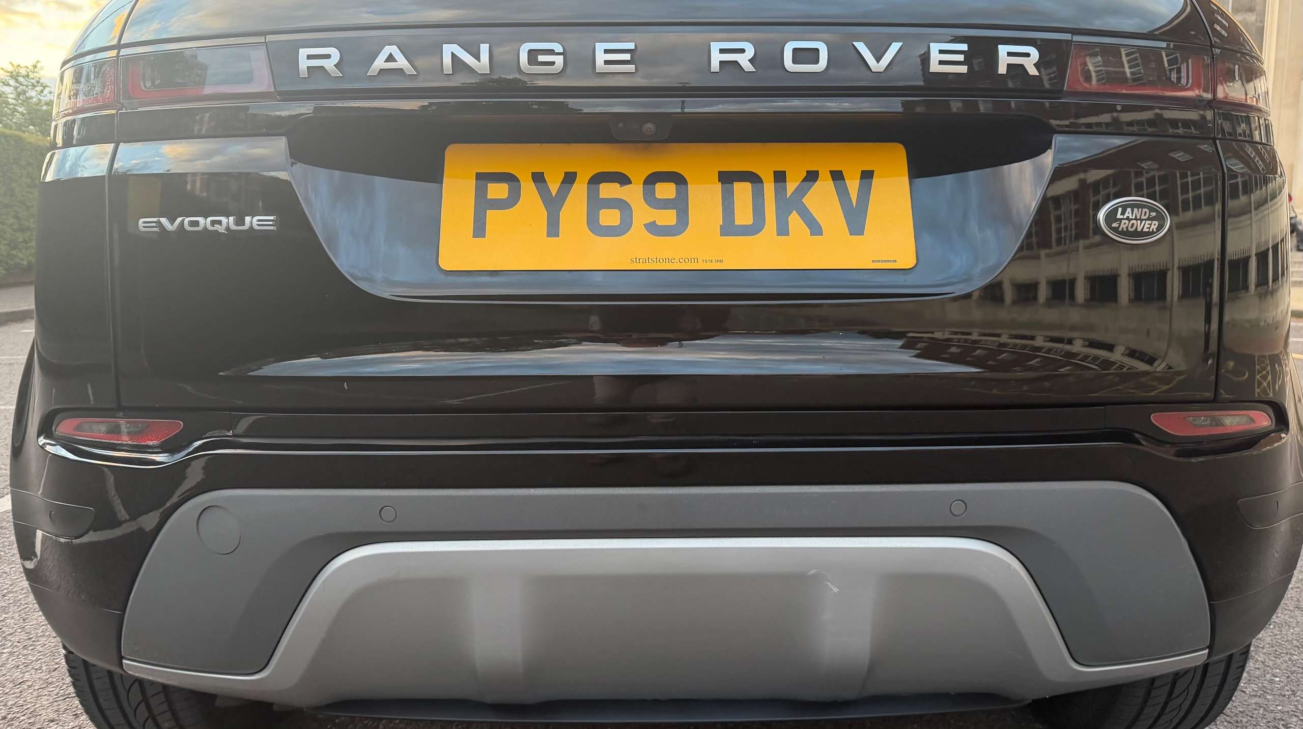 2019 LAND ROVER RANGE ROVER EVOQUE 2019 LAND ROVER RANGE ROVER EVOQUE