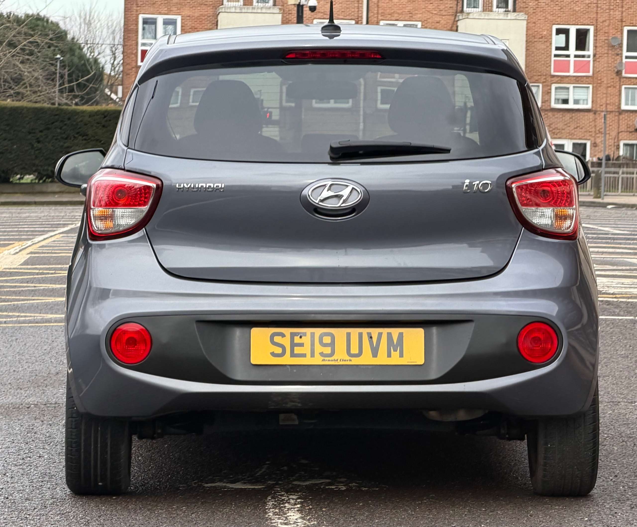 A 2019 HYUNDAI I10 1.0 Play Hatchback 5dr Petrol Manual Euro 6 (67 ps) A 2019 HYUNDAI I10 1.0 Play Hatchback 5dr Petrol Manual Euro 6 (67 ps)