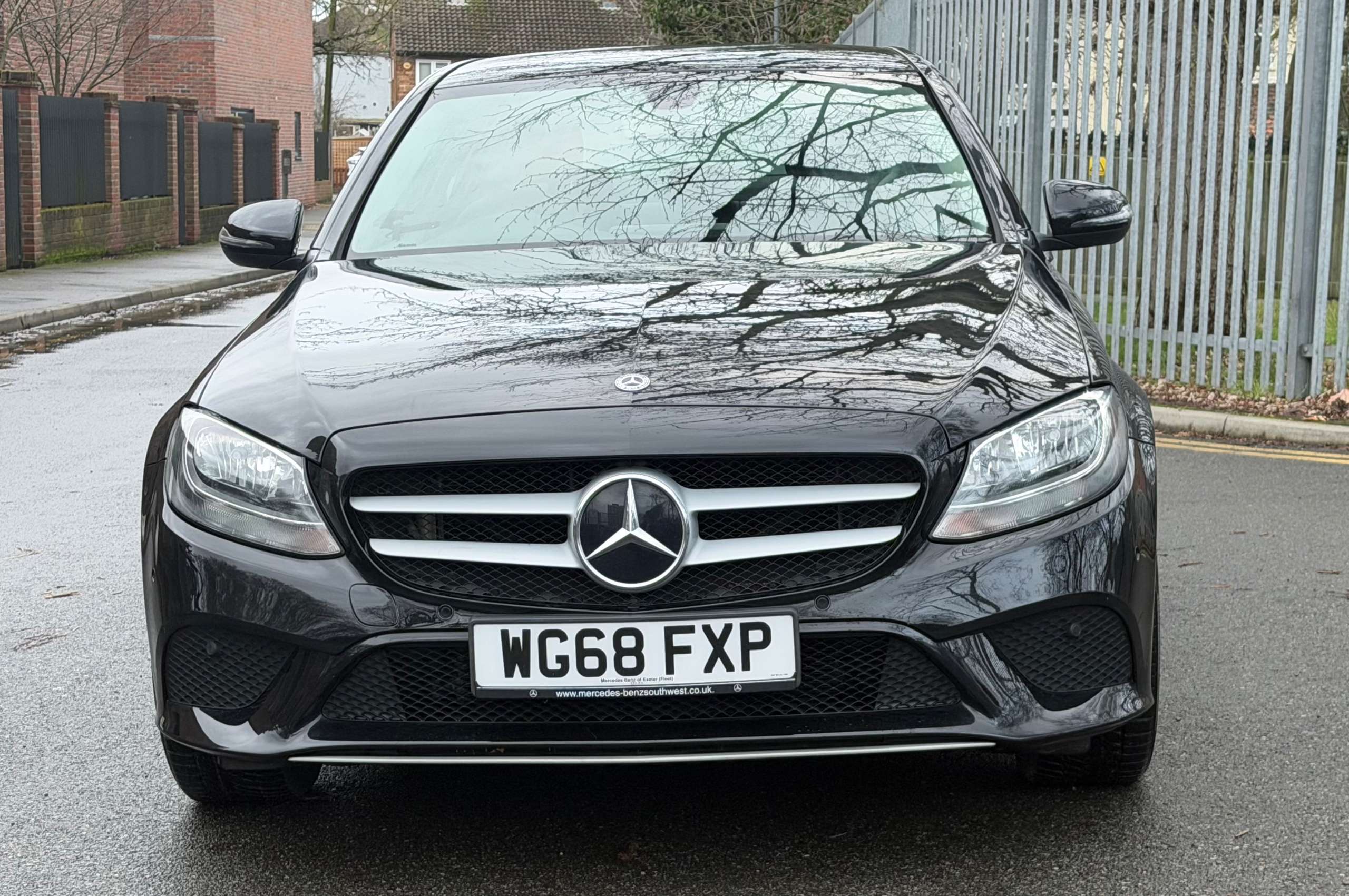 A 2018 MERCEDES-BENZ C CLASS 1.5 C200 MHEV EQ Boost SE Saloon 4dr Petrol G-Tronic+ Euro 6 (s/s) (198 ps) A 2018 MERCEDES-BENZ C CLASS 1.5 C200 MHEV EQ Boost SE Saloon 4dr Petrol G-Tronic+ Euro 6 (s/s) (198 ps)