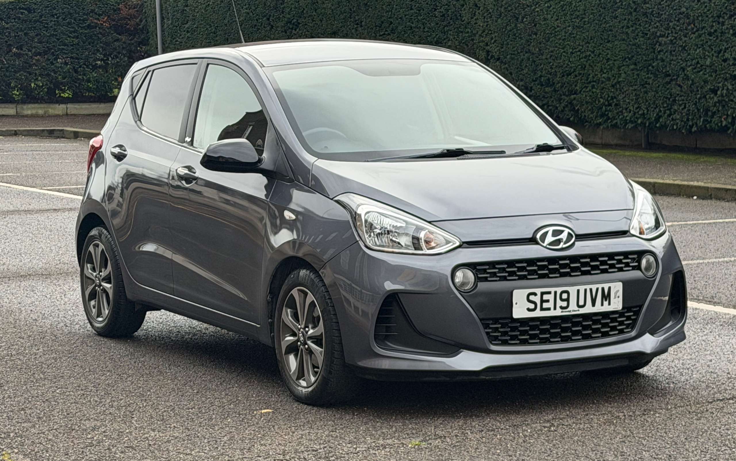 A 2019 HYUNDAI I10 1.0 Play Hatchback 5dr Petrol Manual Euro 6 (67 ps) A 2019 HYUNDAI I10 1.0 Play Hatchback 5dr Petrol Manual Euro 6 (67 ps)