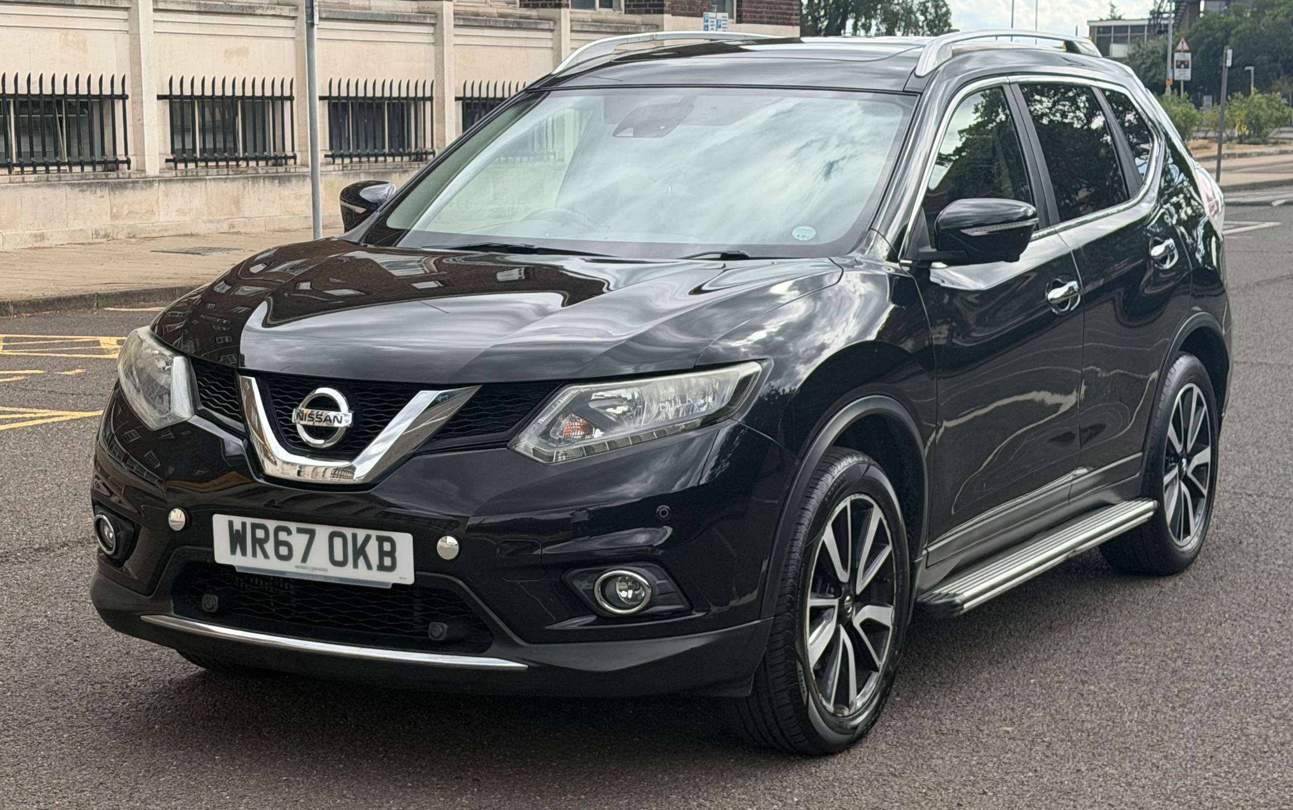 A 2017 NISSAN X-TRAIL A 2017 NISSAN X-TRAIL