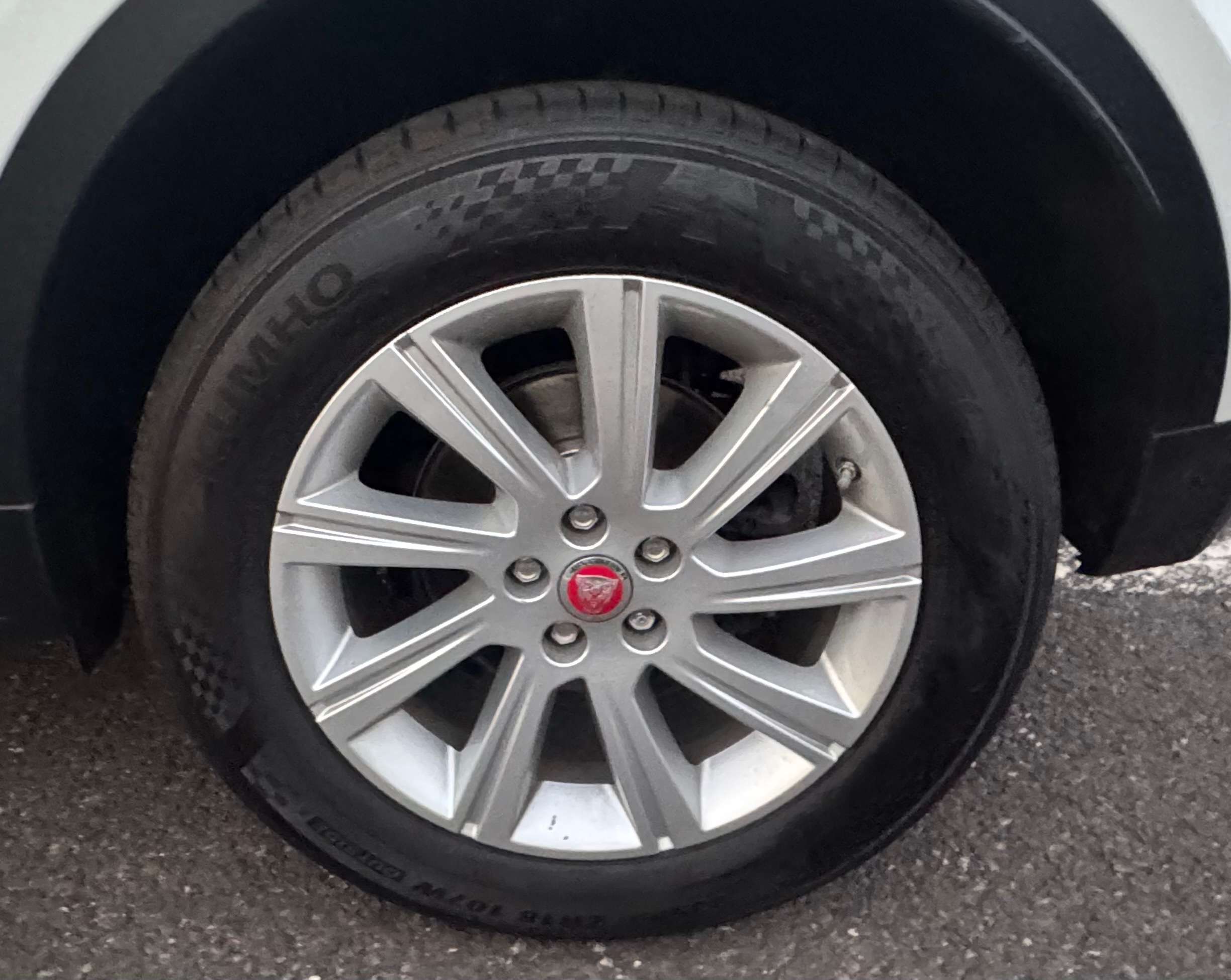 2019 JAGUAR E-PACE 2019 JAGUAR E-PACE