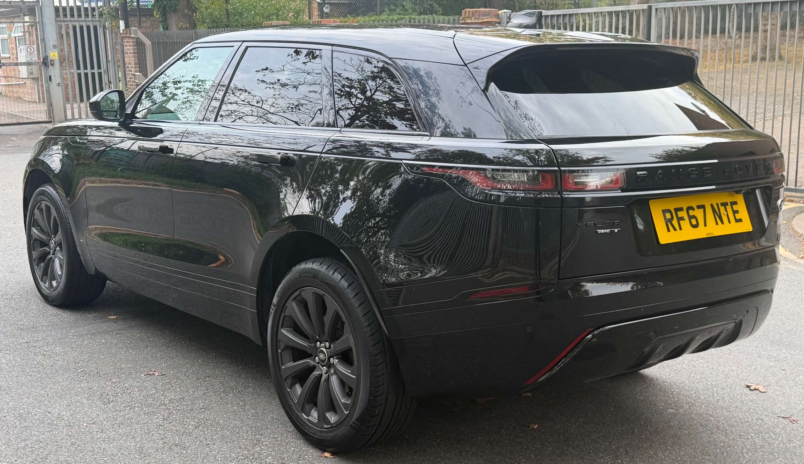 2018 LAND ROVER RANGE ROVER VELAR 2018 LAND ROVER RANGE ROVER VELAR