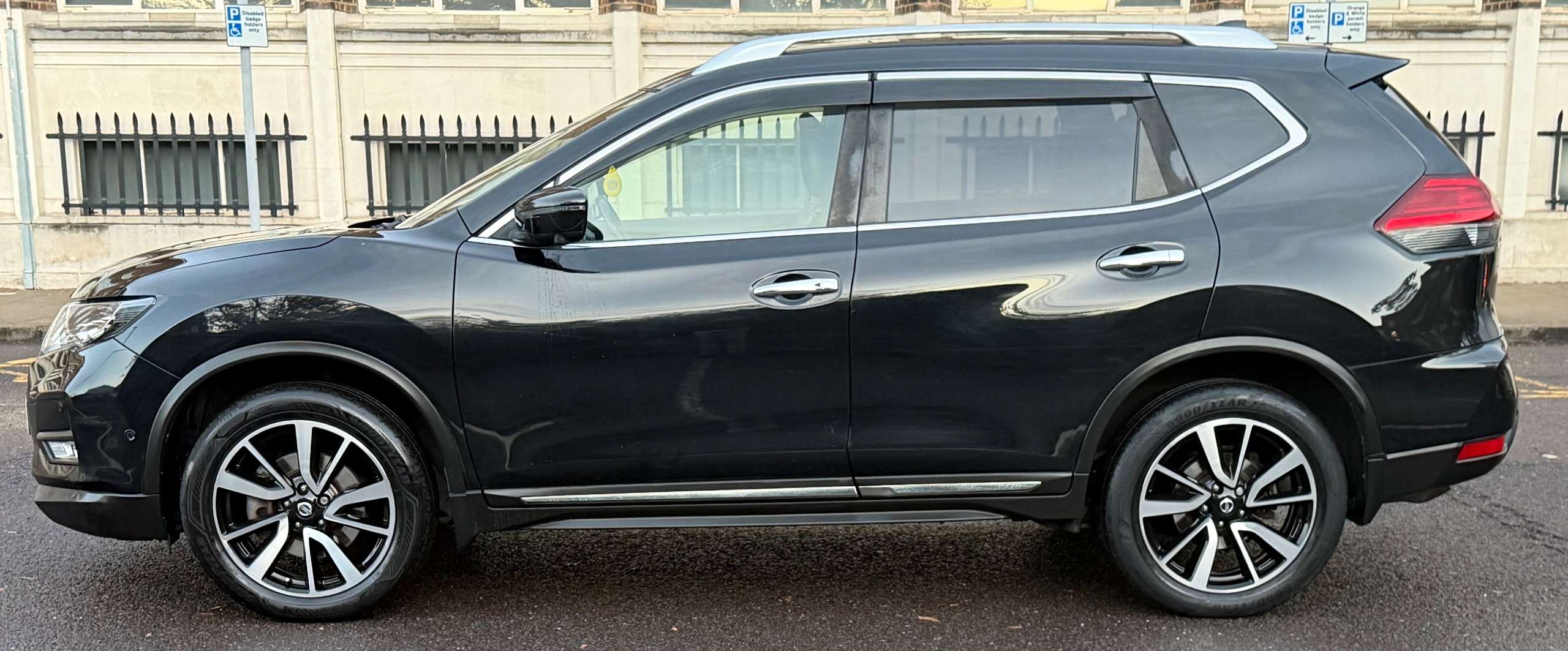 2018 NISSAN X-TRAIL 2018 NISSAN X-TRAIL