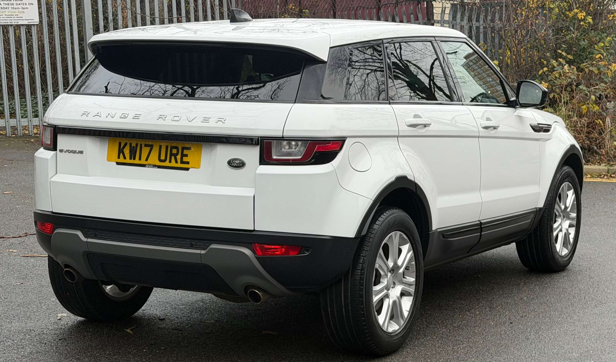 2017 LAND ROVER RANGE ROVER EVOQUE 2017 LAND ROVER RANGE ROVER EVOQUE