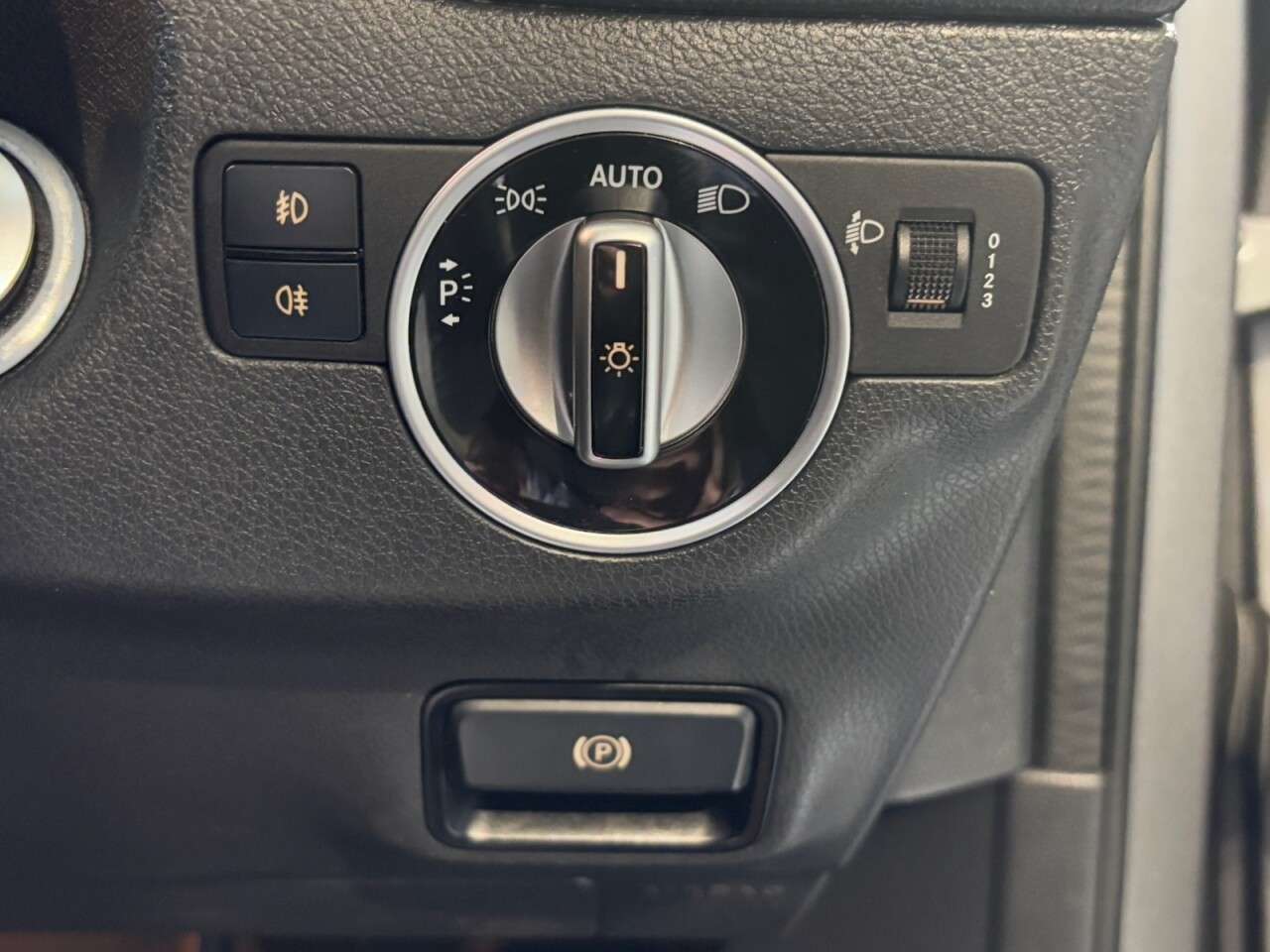 2017 MERCEDES-BENZ GLA 2017 MERCEDES-BENZ GLA